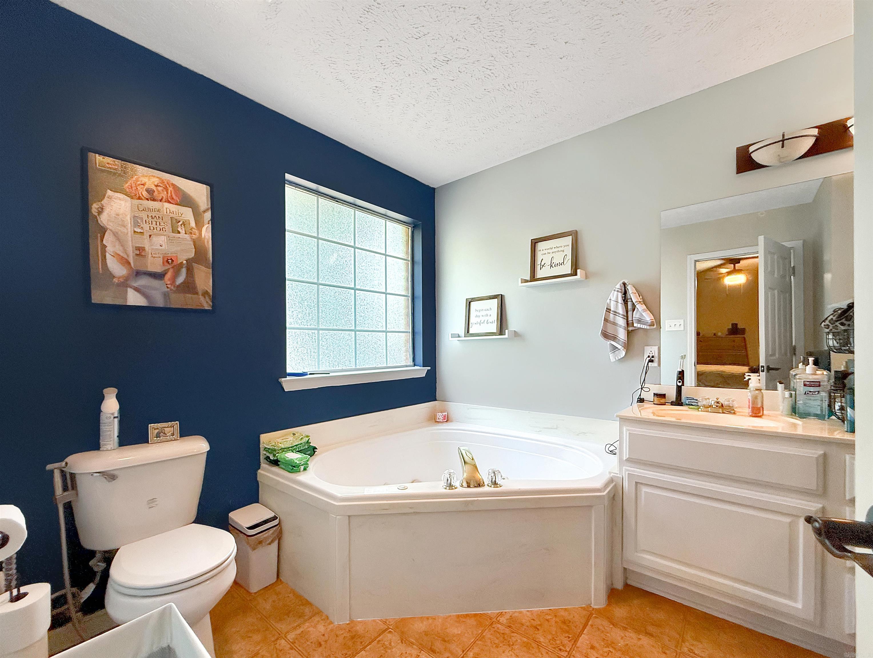 JUSTIN PLACE - Residential