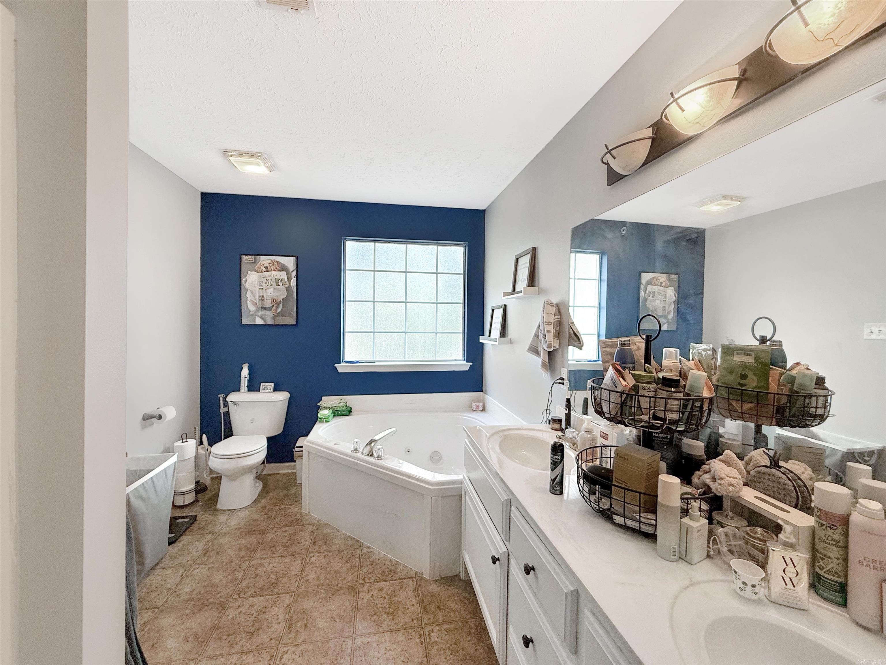 JUSTIN PLACE - Residential