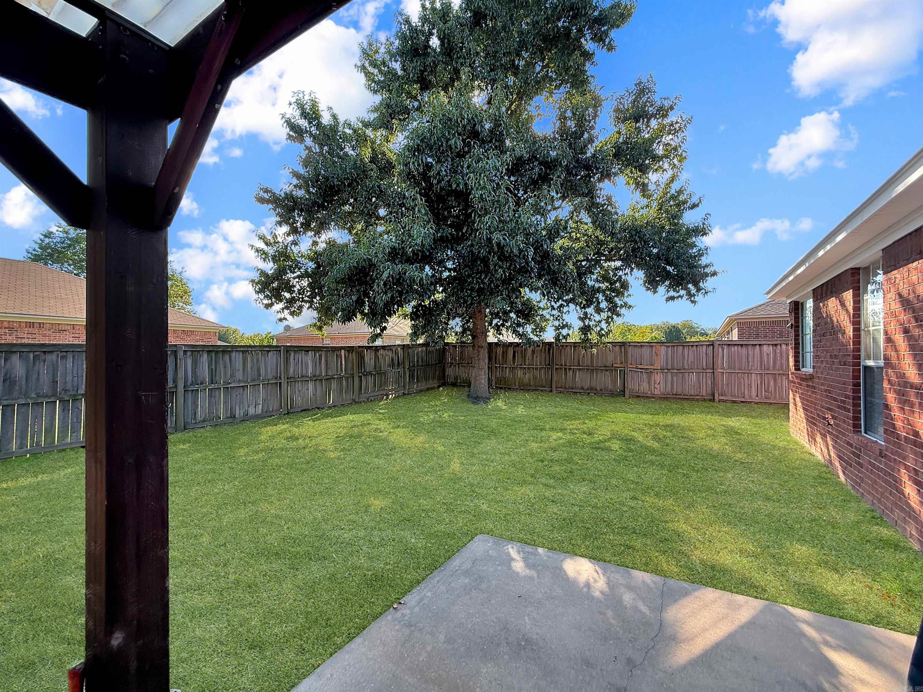 JUSTIN PLACE - Residential