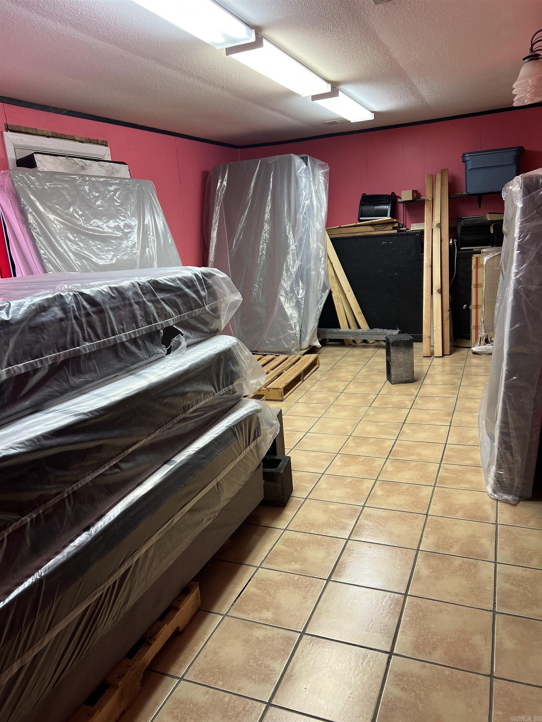 Hirschmans 1st - Commercial Sale