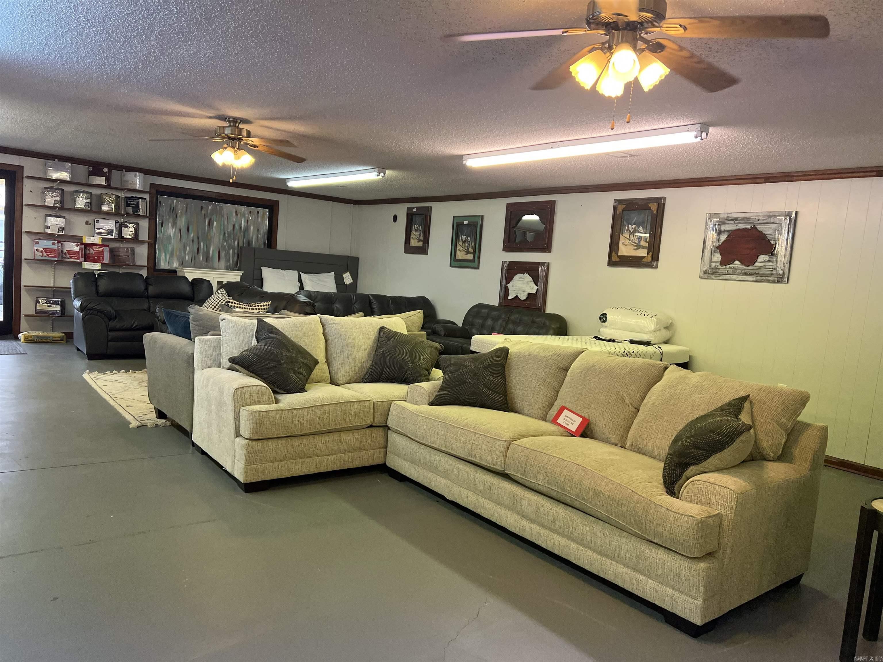 Hirschmans 1st - Commercial Sale