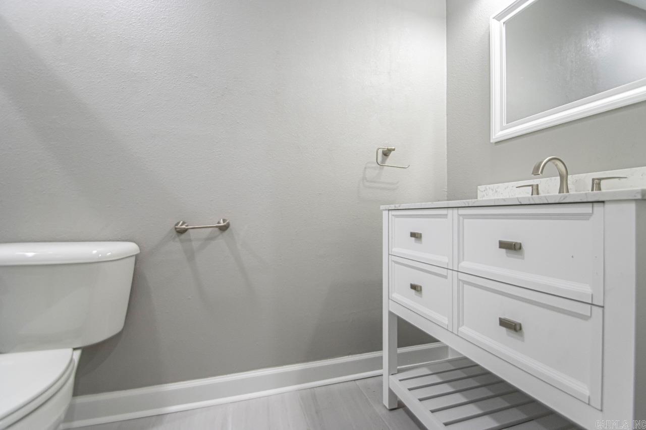 MARLOWE MANOR - Residential