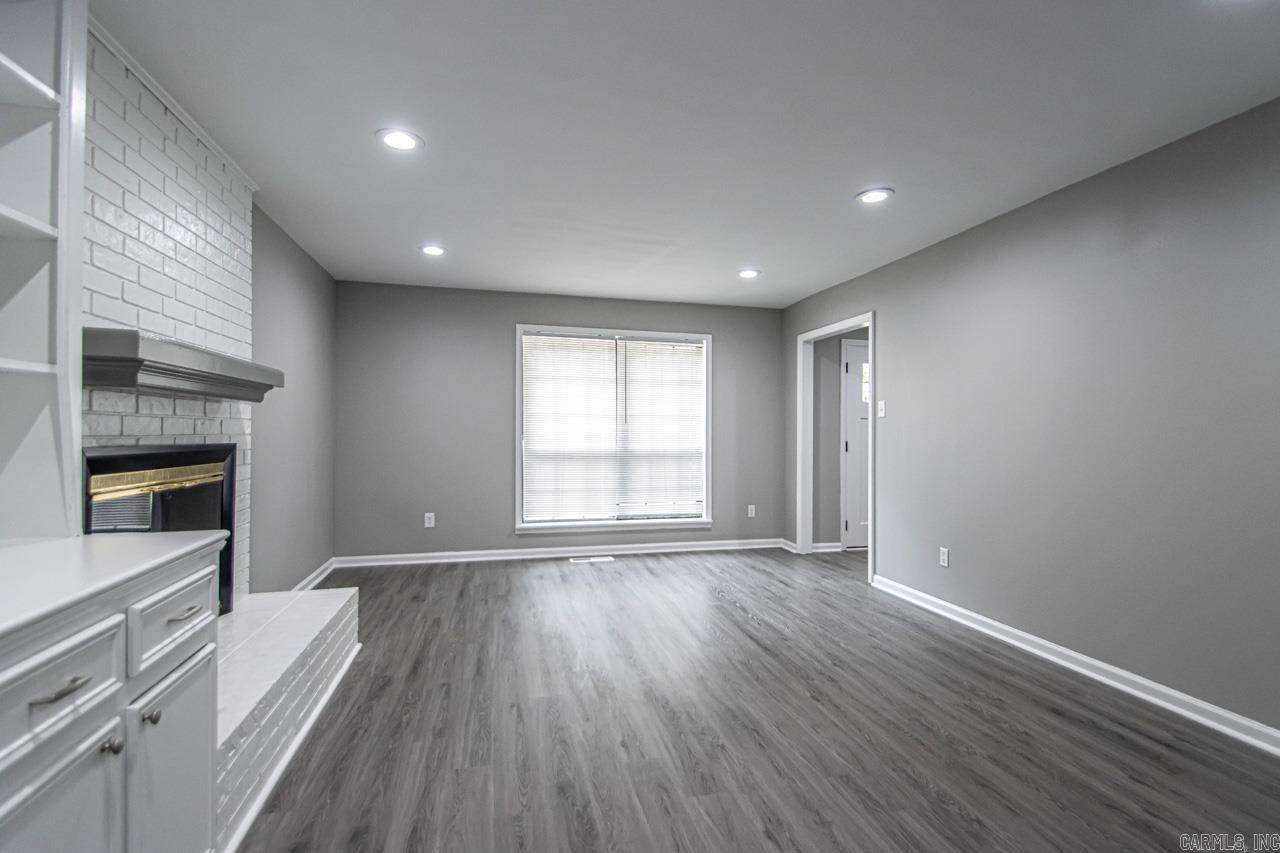 MARLOWE MANOR - Residential