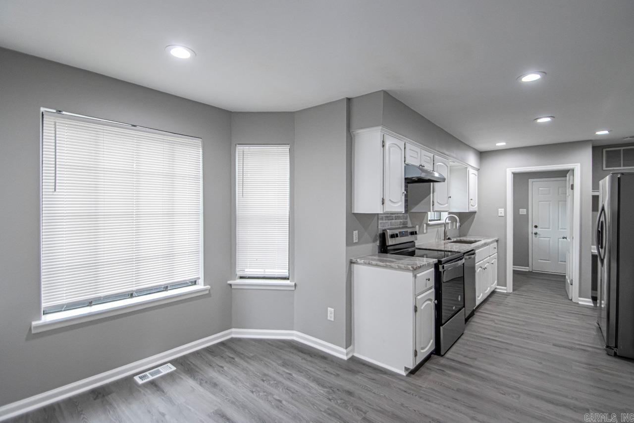 MARLOWE MANOR - Residential