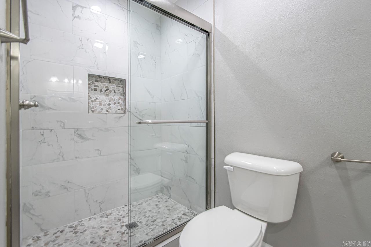 MARLOWE MANOR - Residential