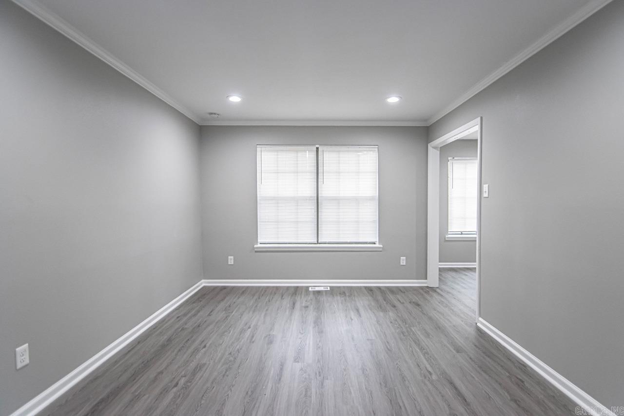 MARLOWE MANOR - Residential