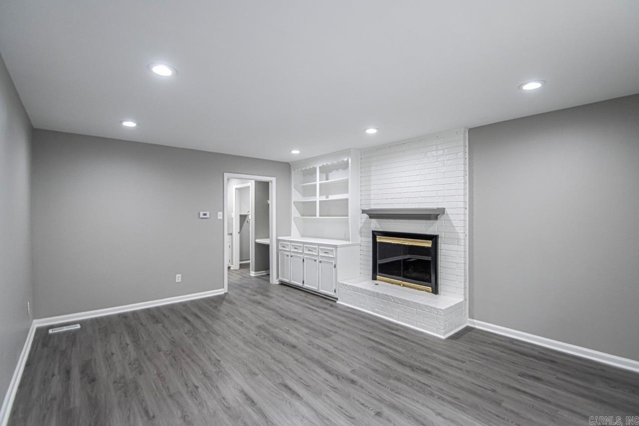 MARLOWE MANOR - Residential