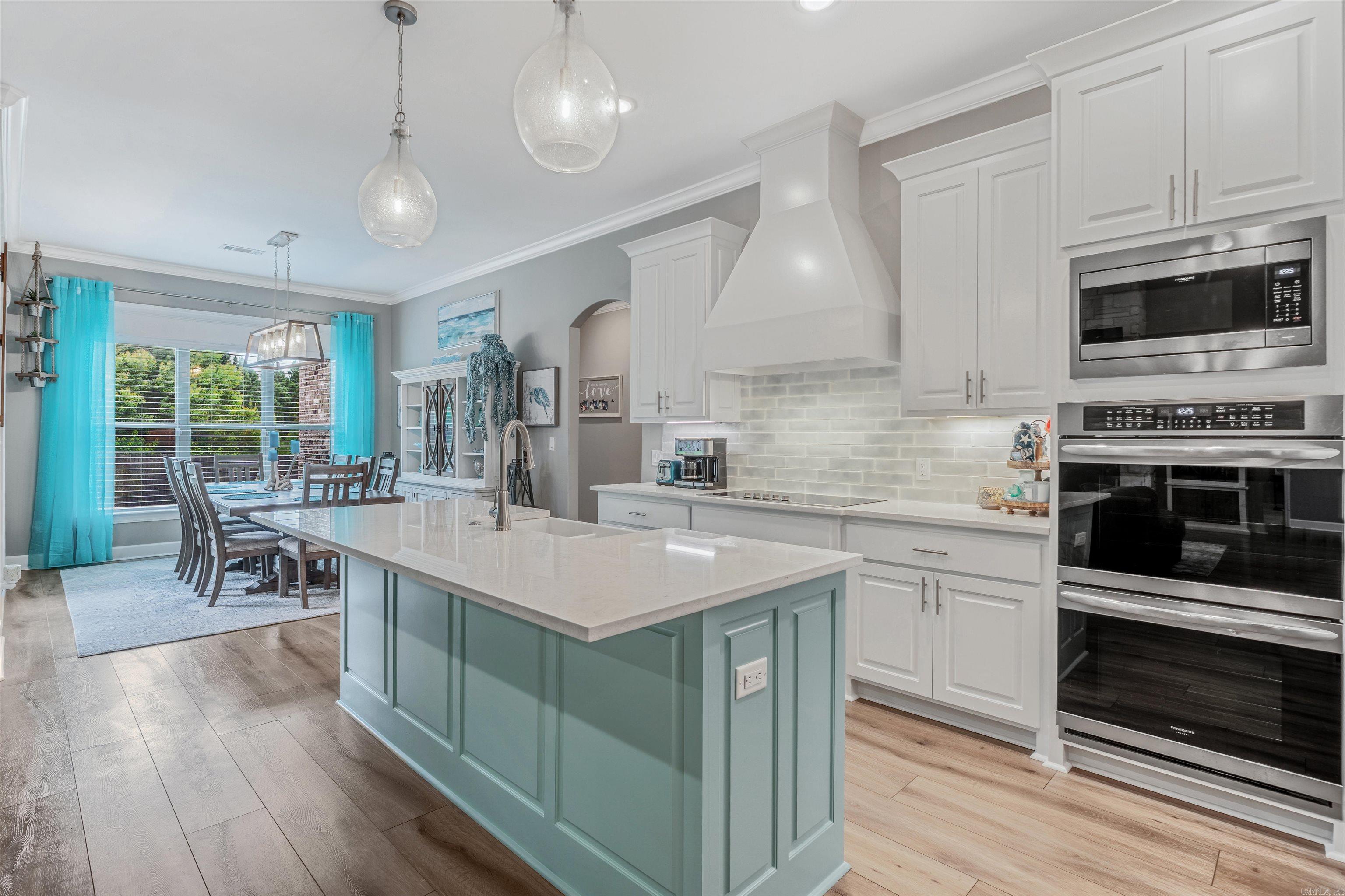 STONEHILL - Residential