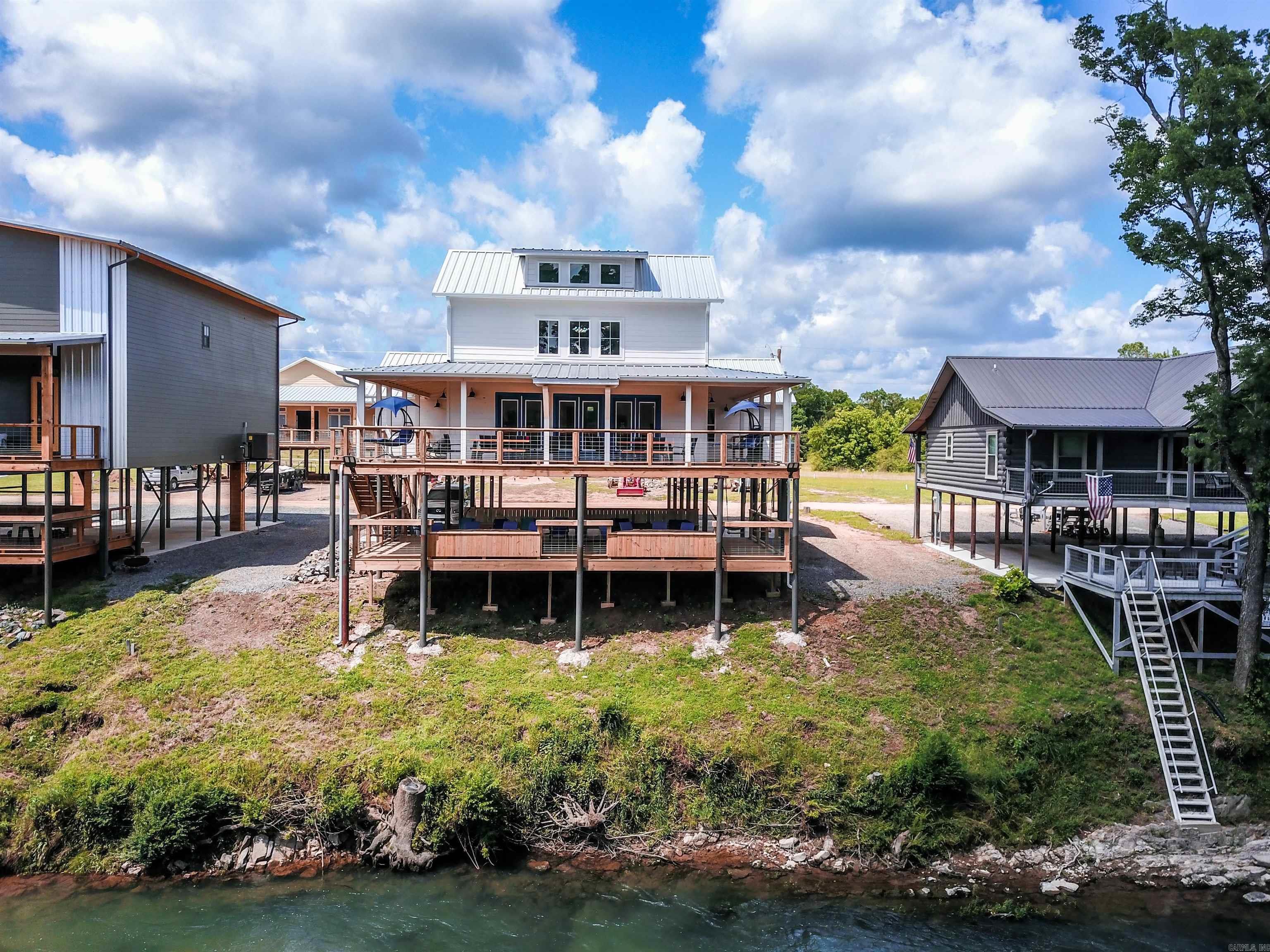 Jordans Bend at Caddos - Residential