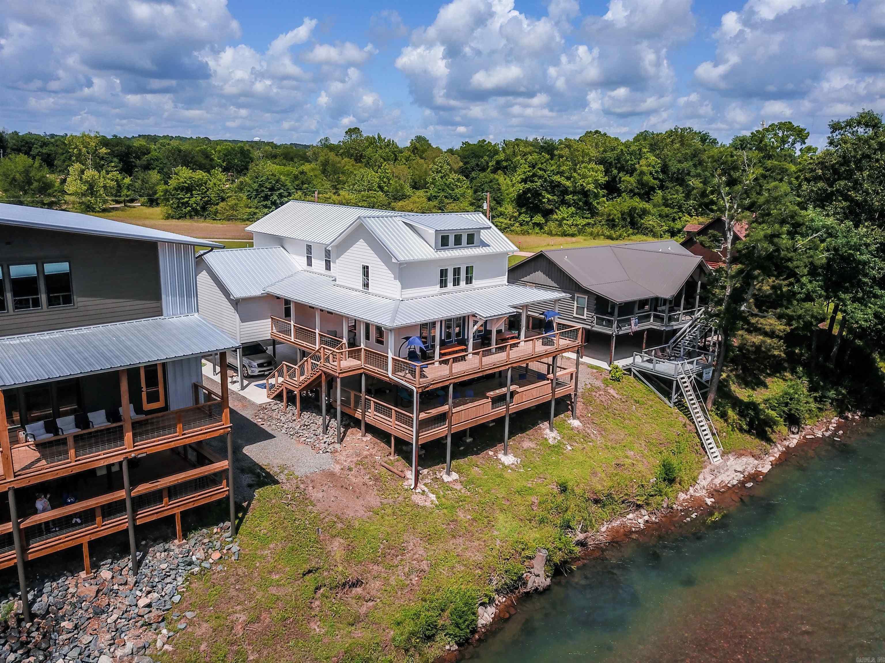 Jordans Bend at Caddos - Residential