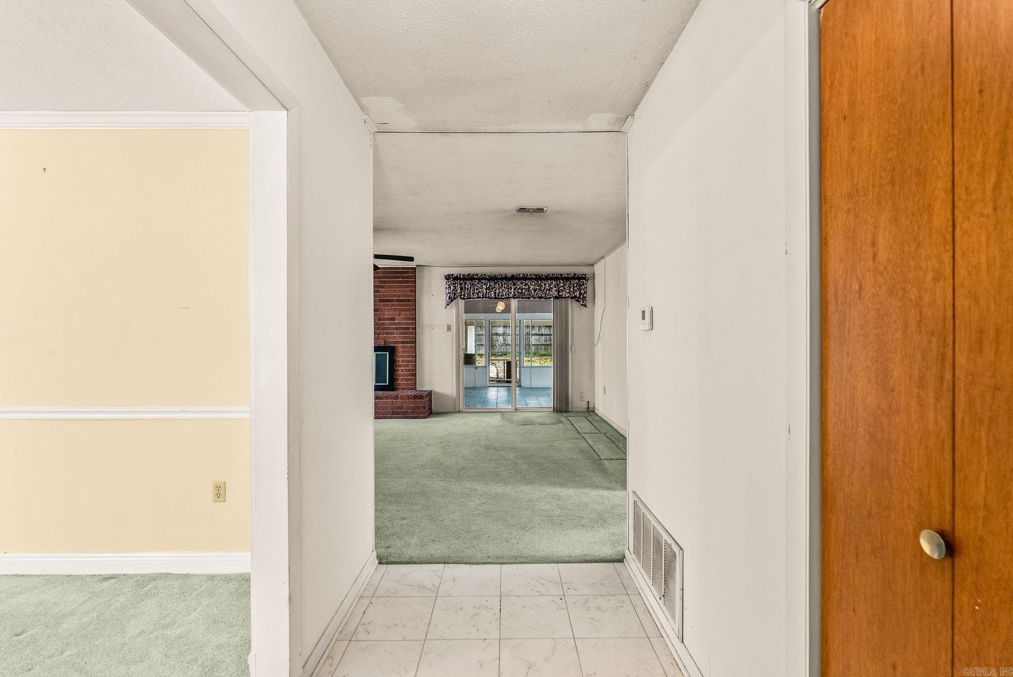 OAK FORREST - Residential