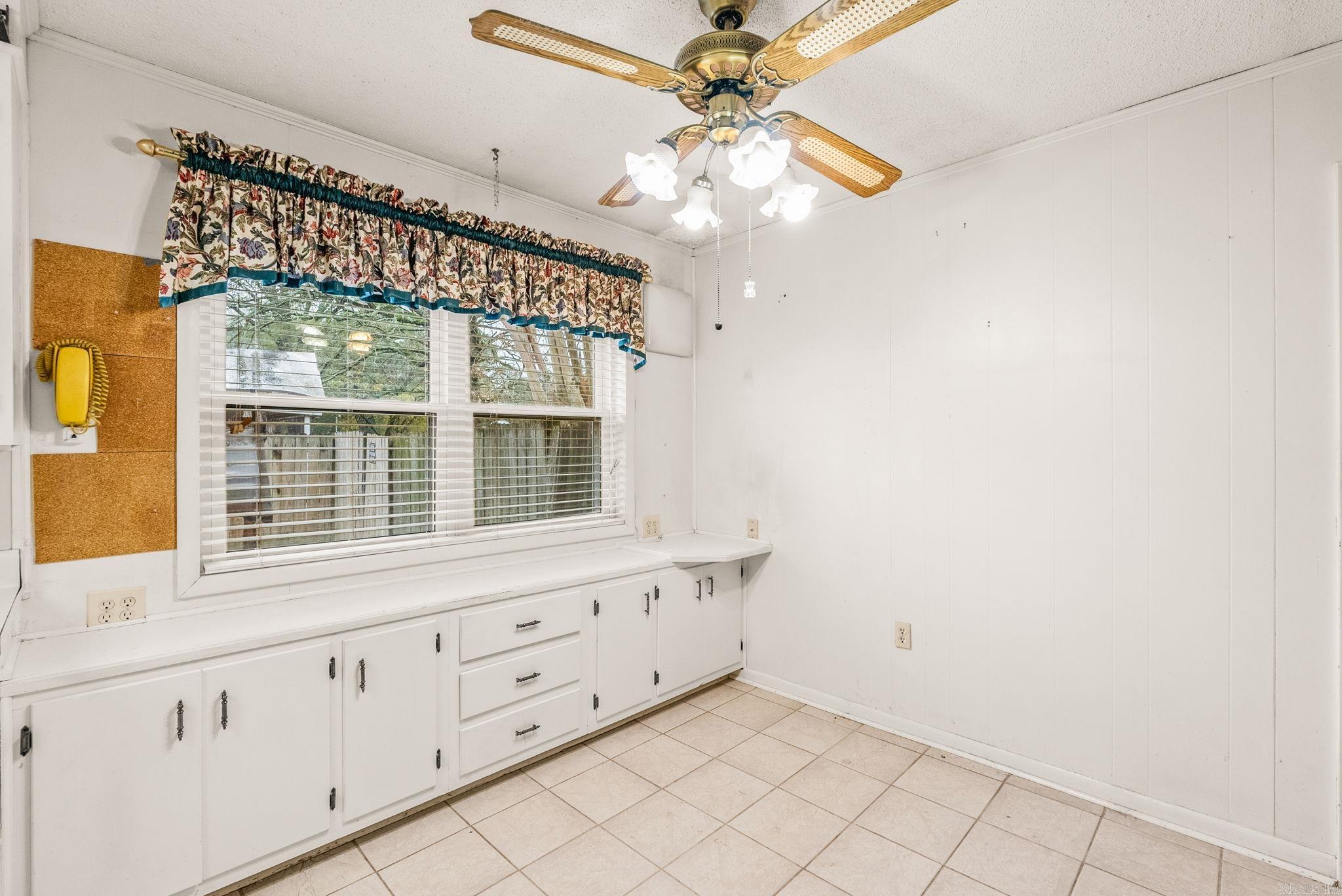 OAK FORREST - Residential