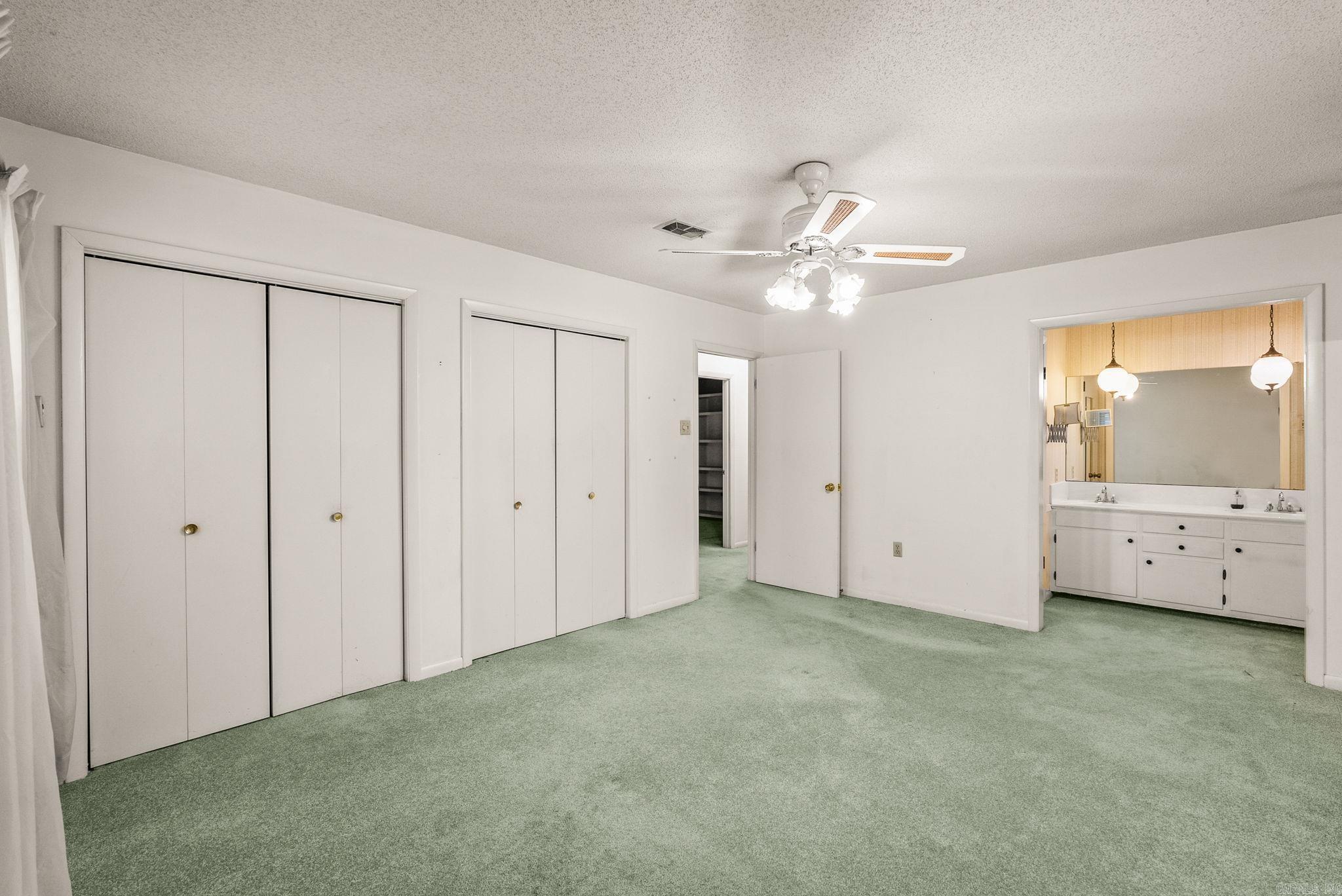 OAK FORREST - Residential