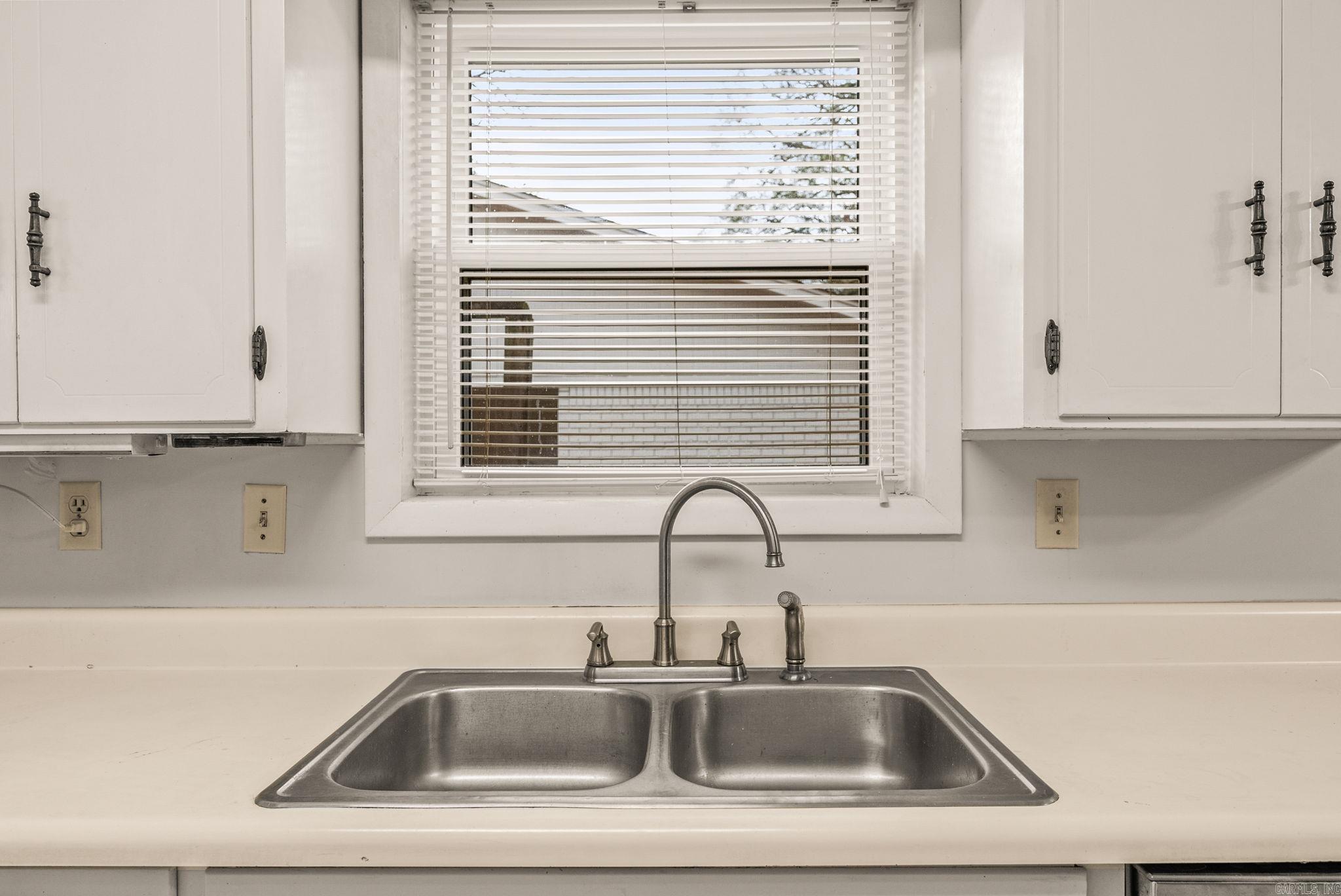 OAK FORREST - Residential