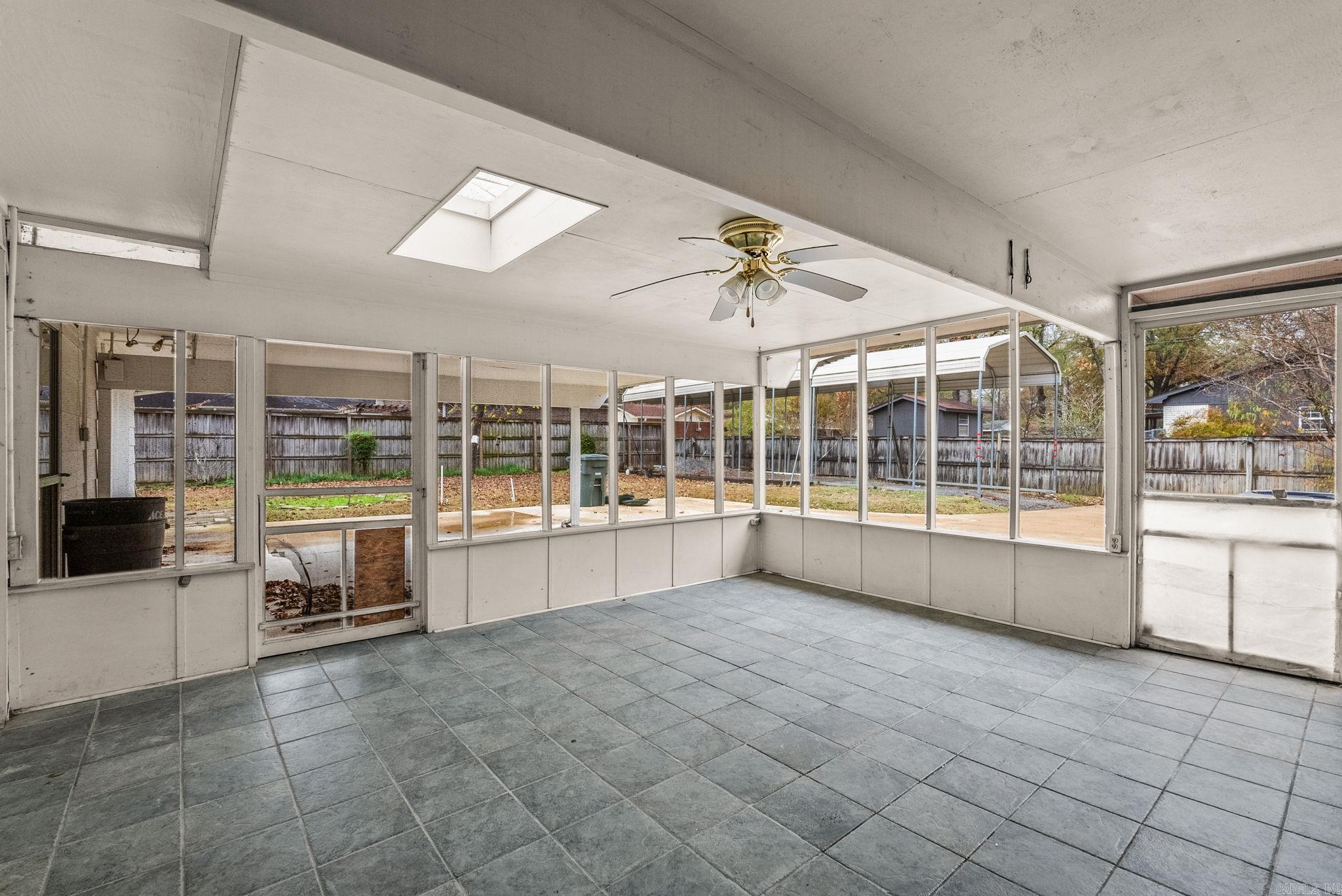 OAK FORREST - Residential