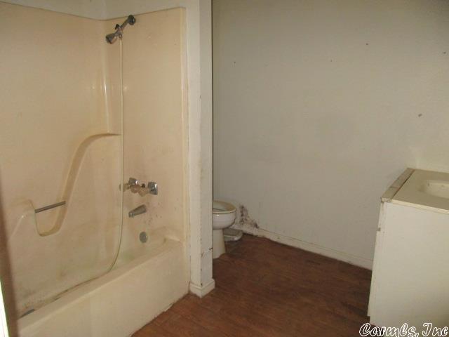 HOWARD PARK - Residential