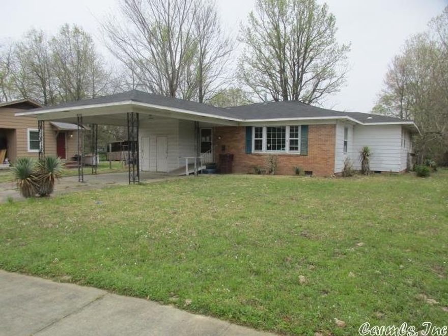 Investors take note!!!  Make this home one of your inventory.  3 bedrooms and 2 1/2 baths, 2 living areas, 2 car carport.  Call today for your personal tour.  Property has been identified as in FEMA Flood Zone X.      Agents See Remarks**