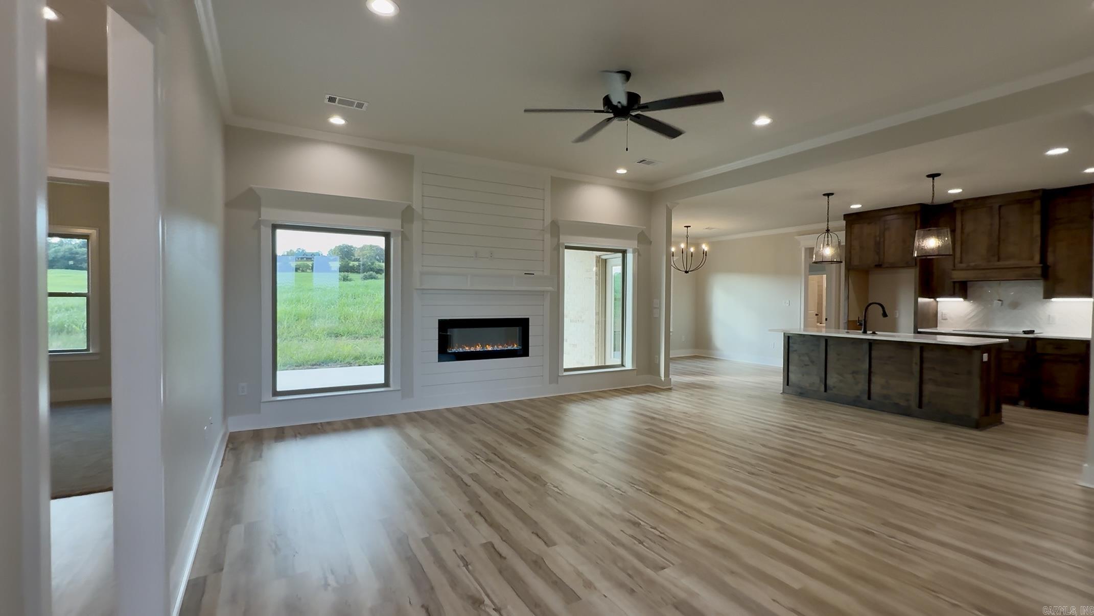 REYNOLDS RIDGE - Residential