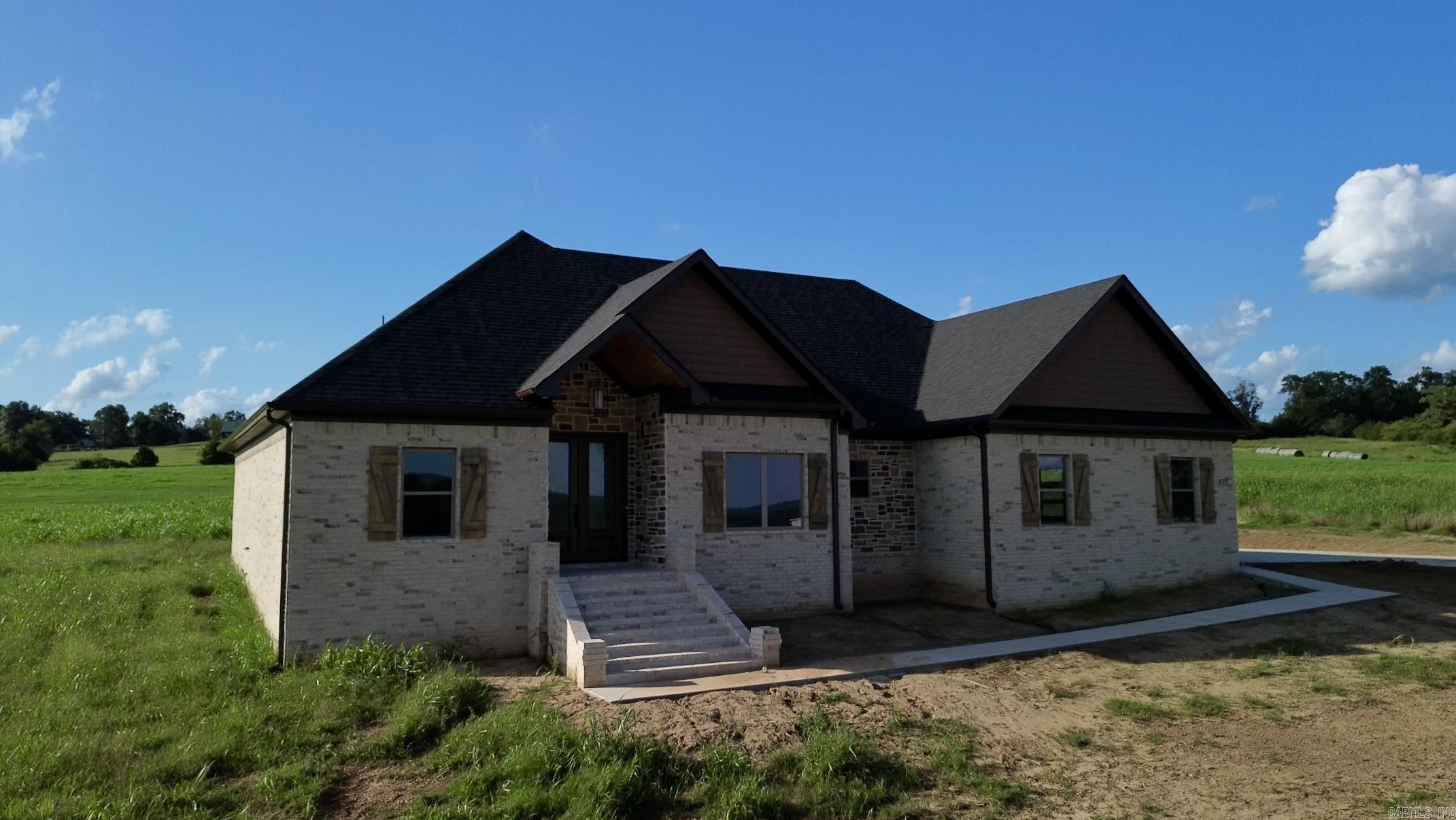 REYNOLDS RIDGE - Residential