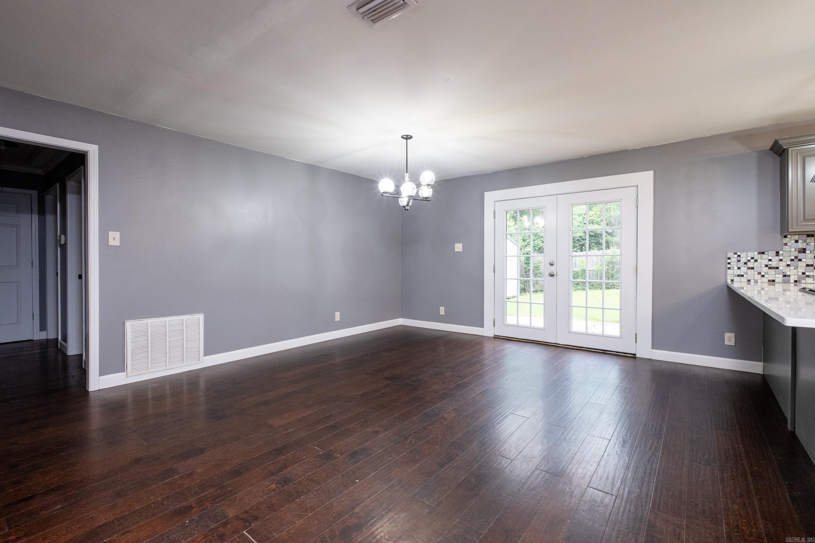 PLAZA TERRACE - Residential