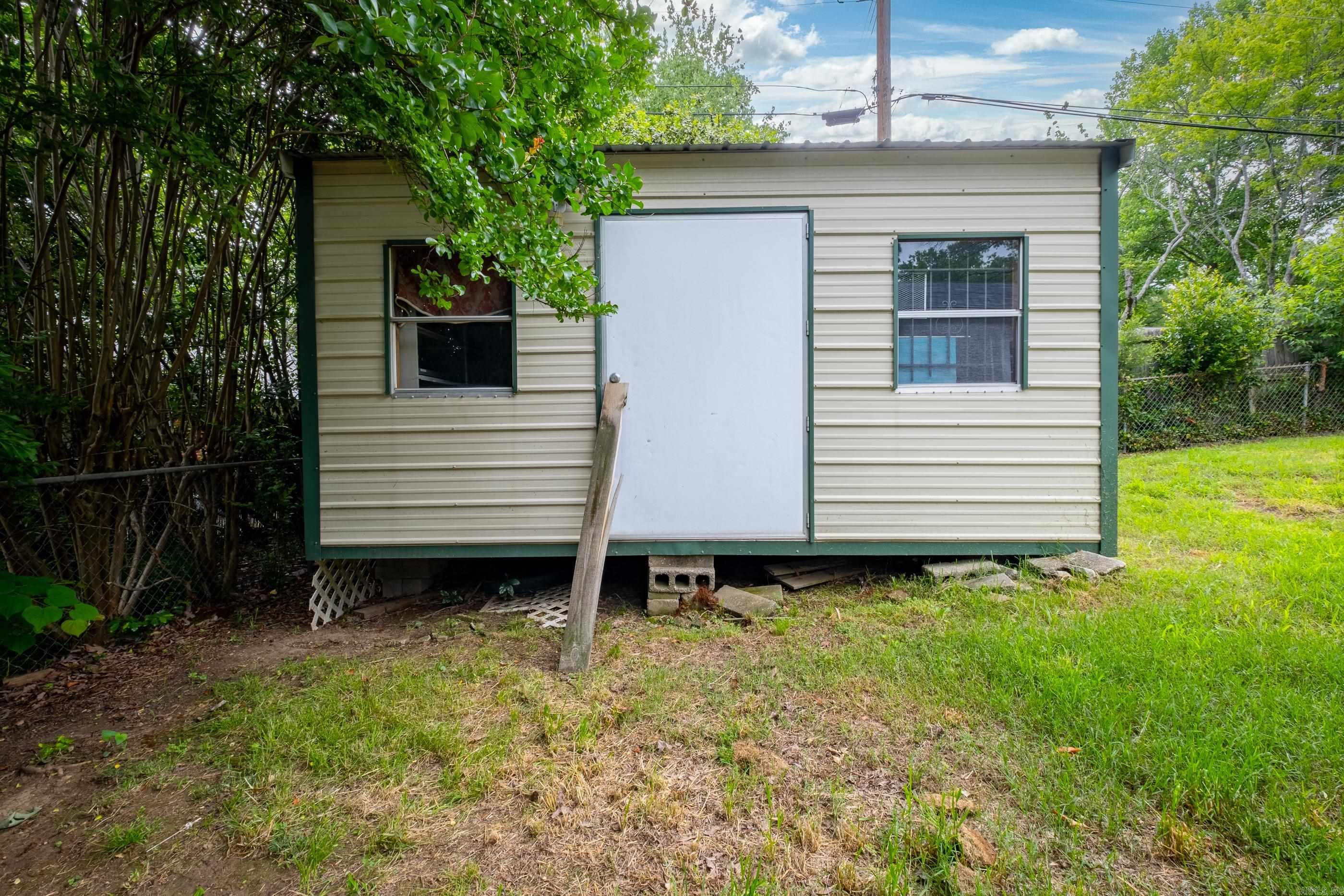 PLAZA TERRACE - Residential