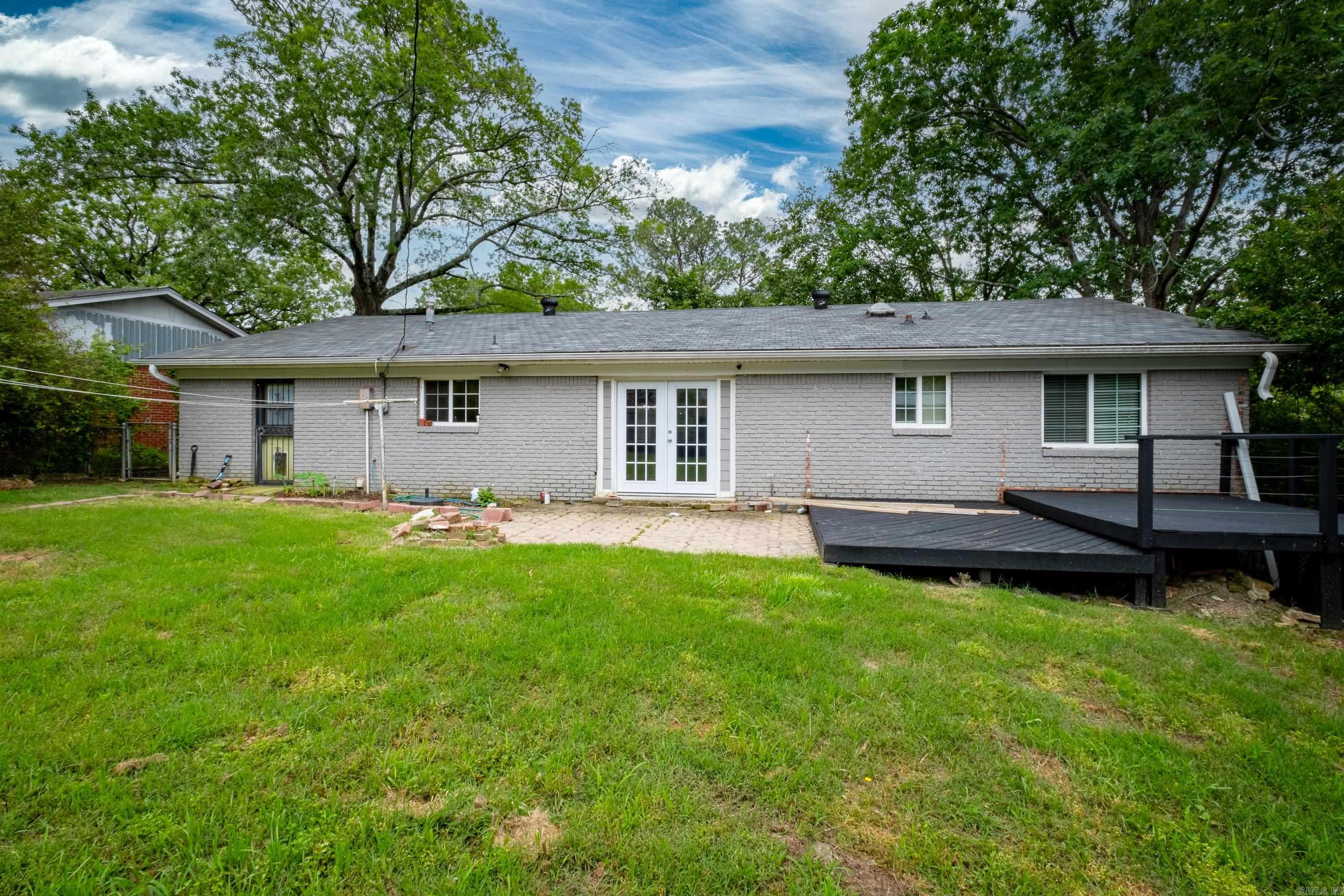 PLAZA TERRACE - Residential