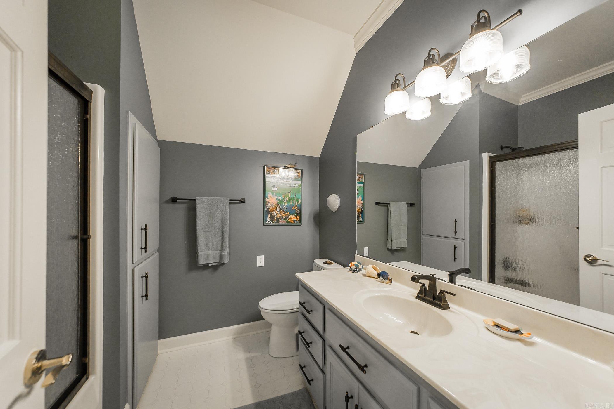 MOUNTAIN RANCH - Residential