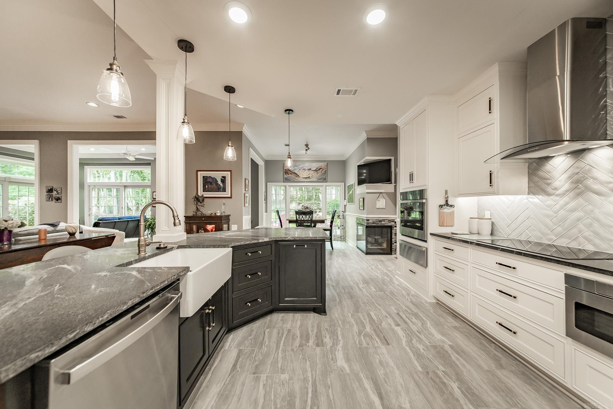 MOUNTAIN RANCH - Residential