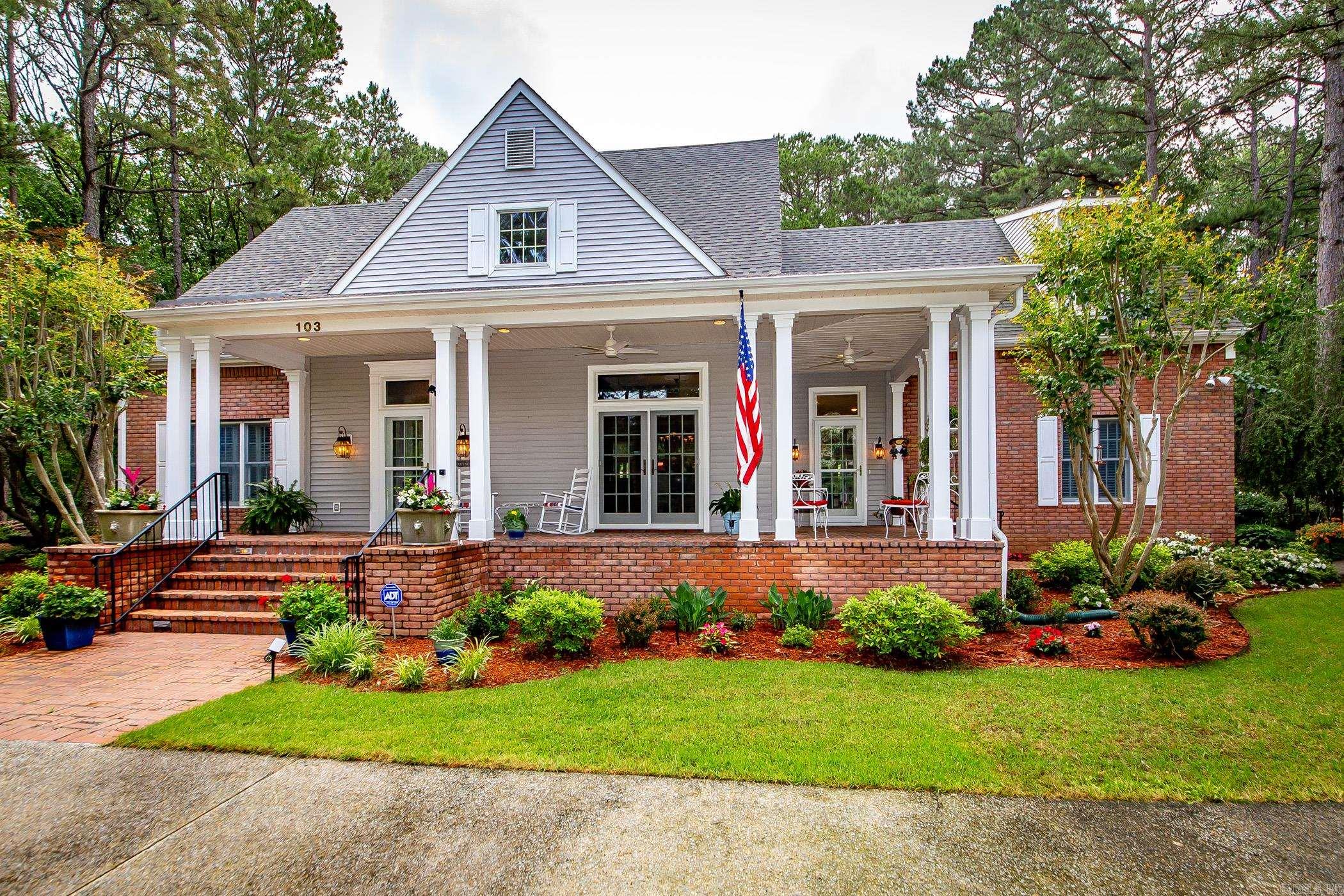 MOUNTAIN RANCH - Residential