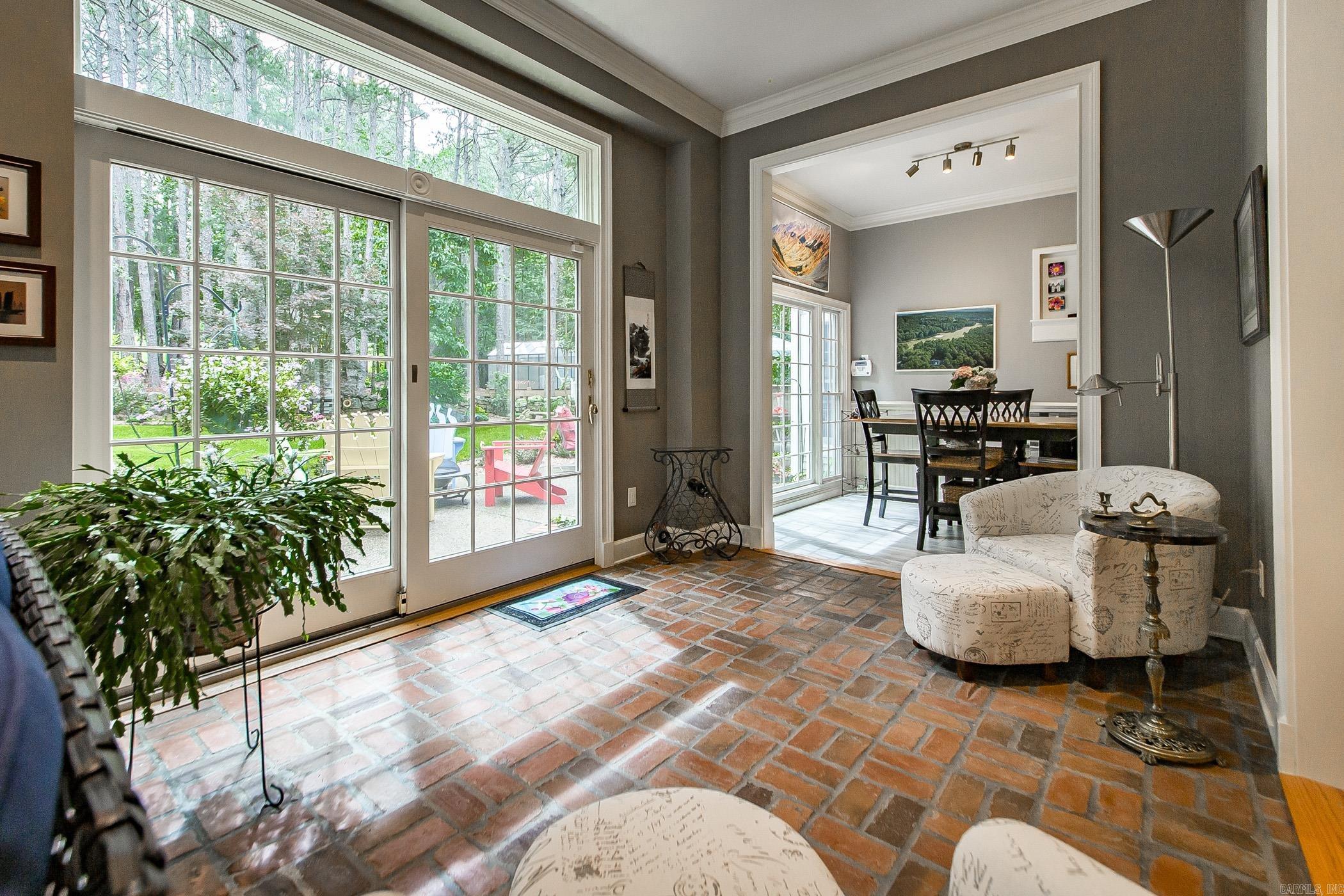 MOUNTAIN RANCH - Residential