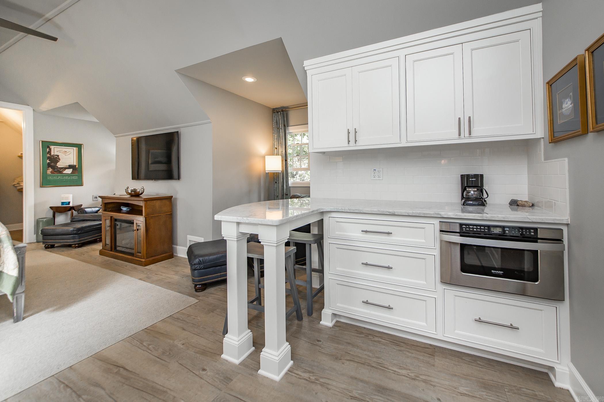 MOUNTAIN RANCH - Residential