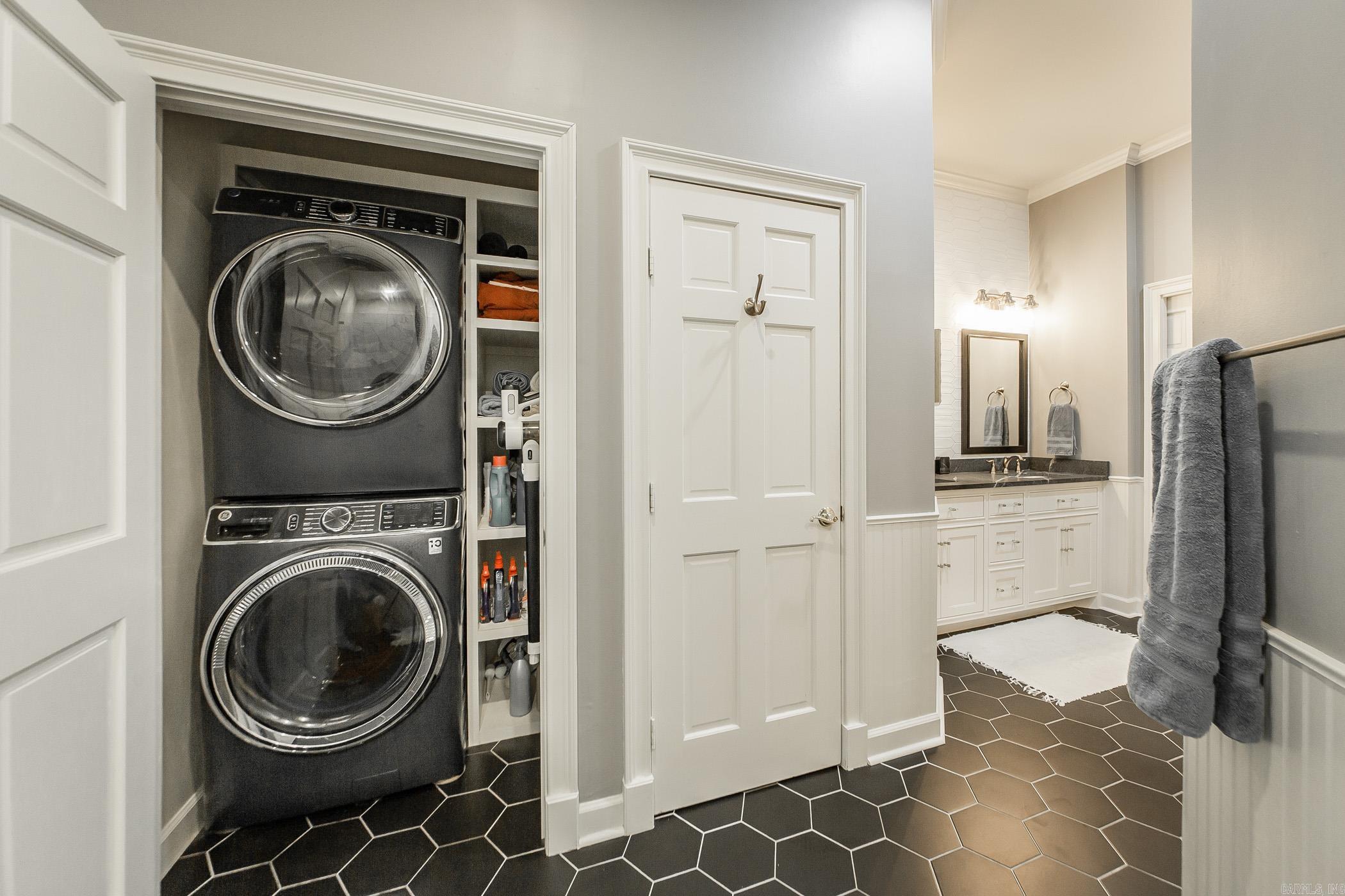 MOUNTAIN RANCH - Residential