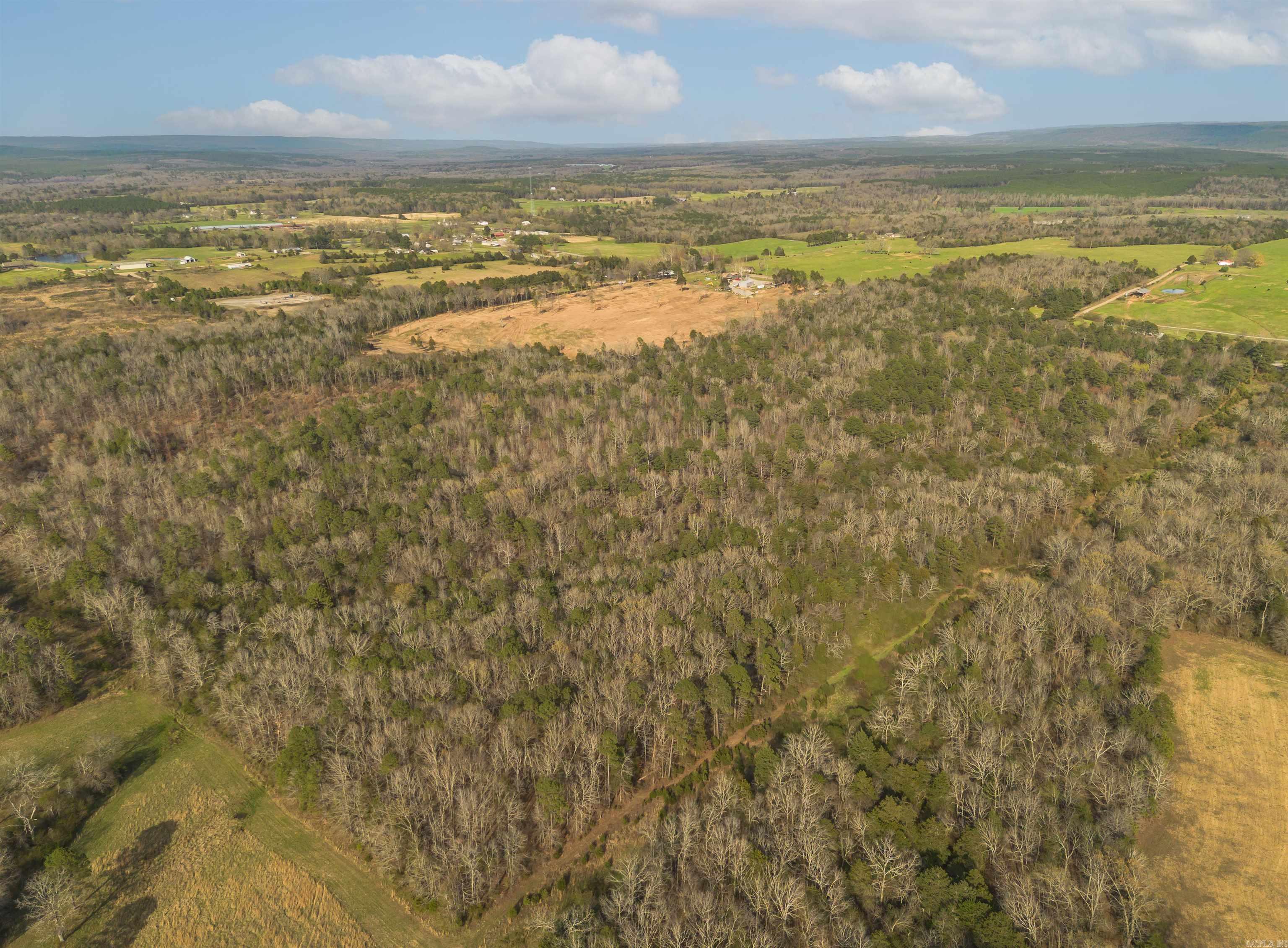 Metes & Bounds - Land