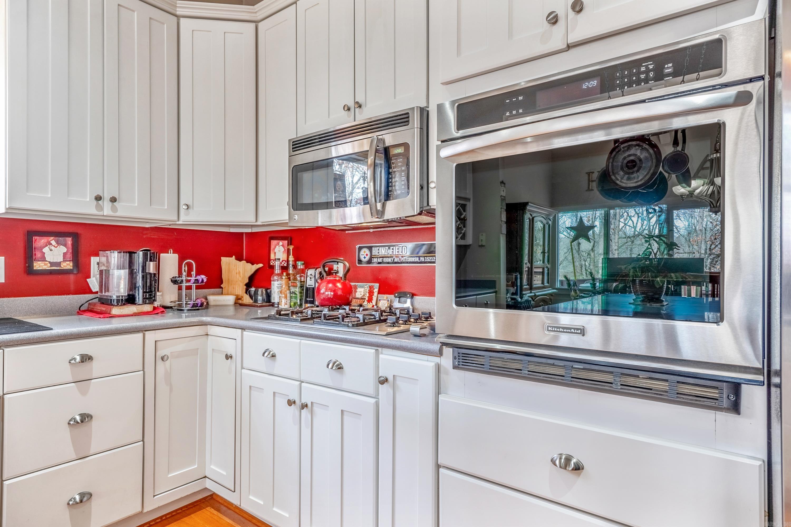 BRODIE CREEK COMMUNITY - Residential