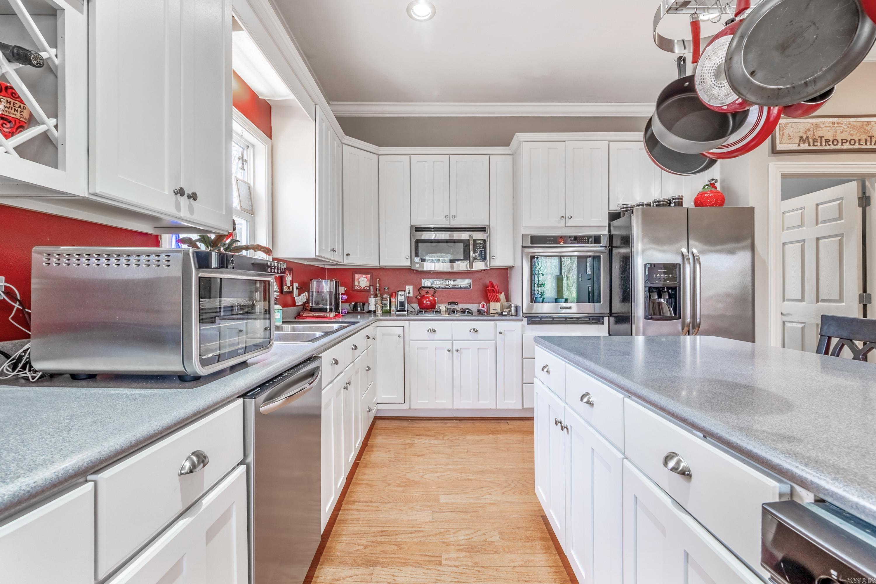 BRODIE CREEK COMMUNITY - Residential