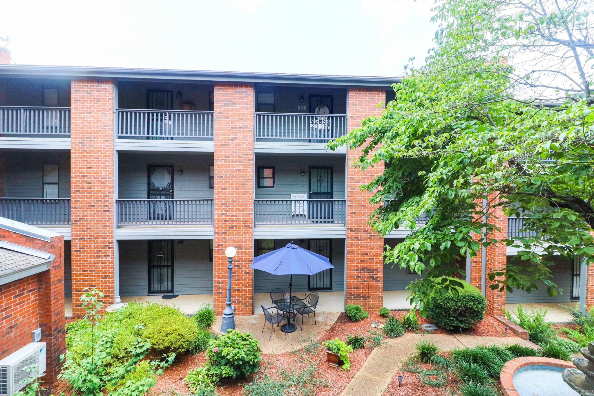 CAMBRIDGE COURT - Residential