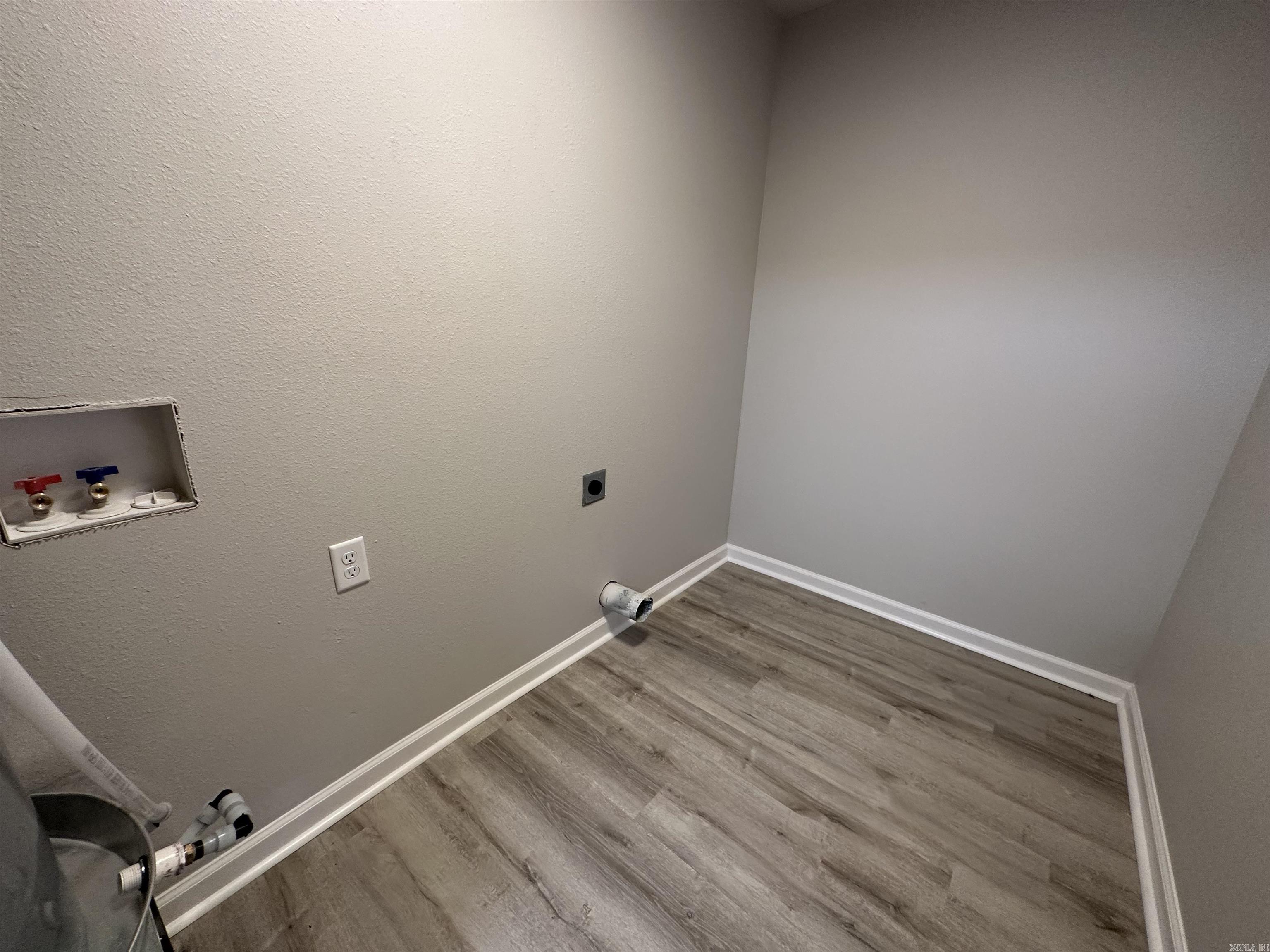 Not in Subdivision - Residential Lease