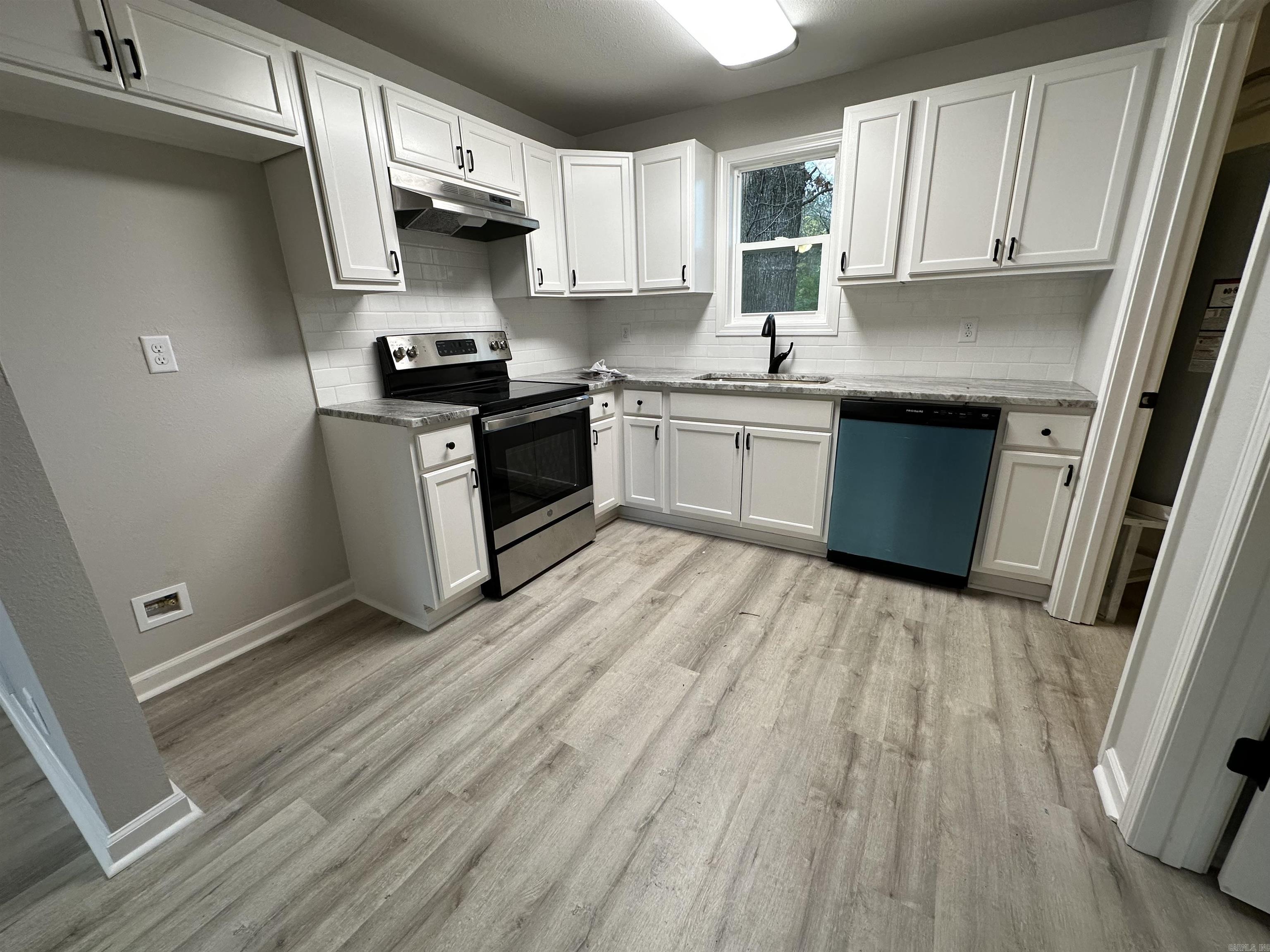 Not in Subdivision - Residential Lease