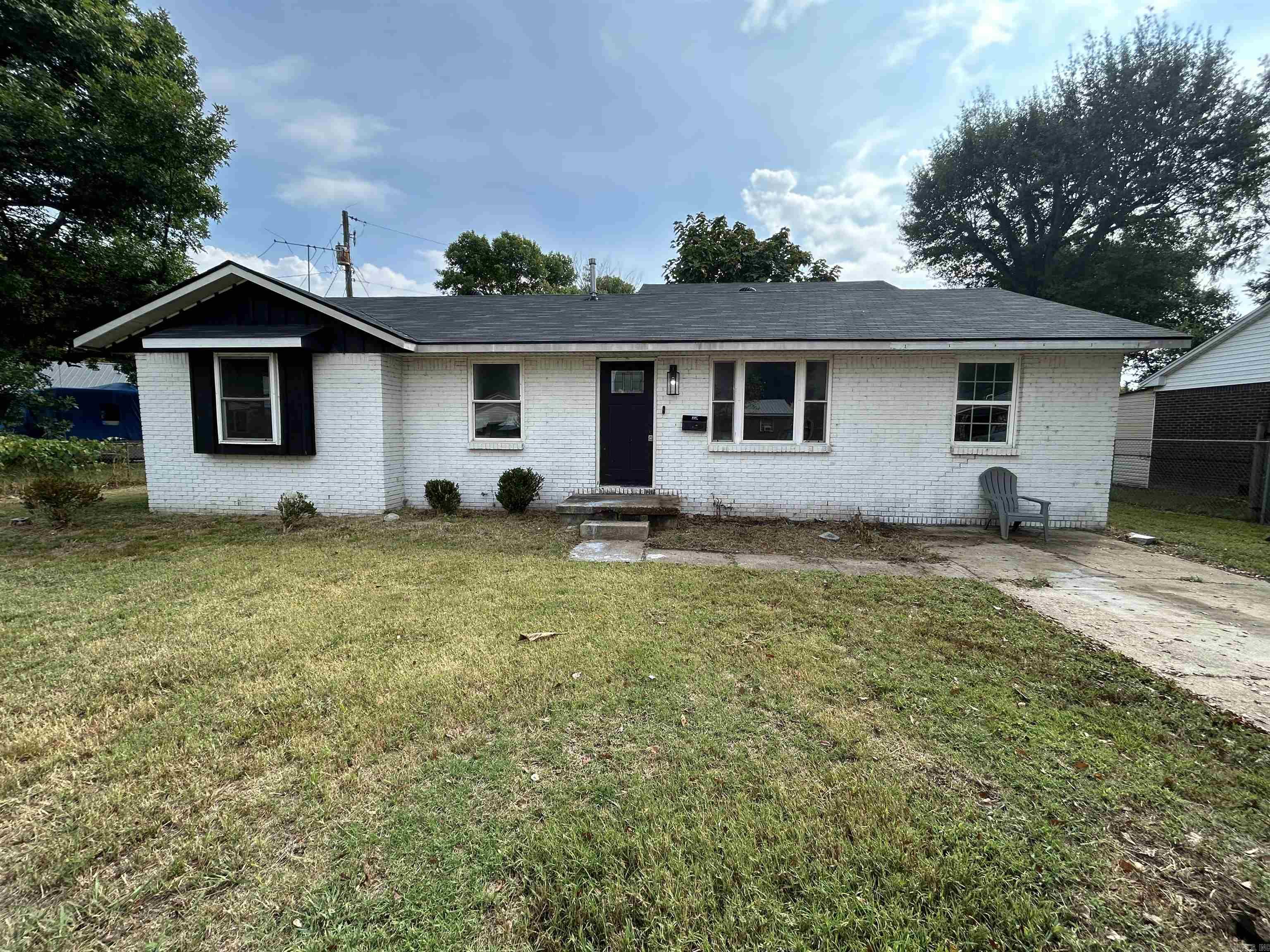 Sims 1st - Residential