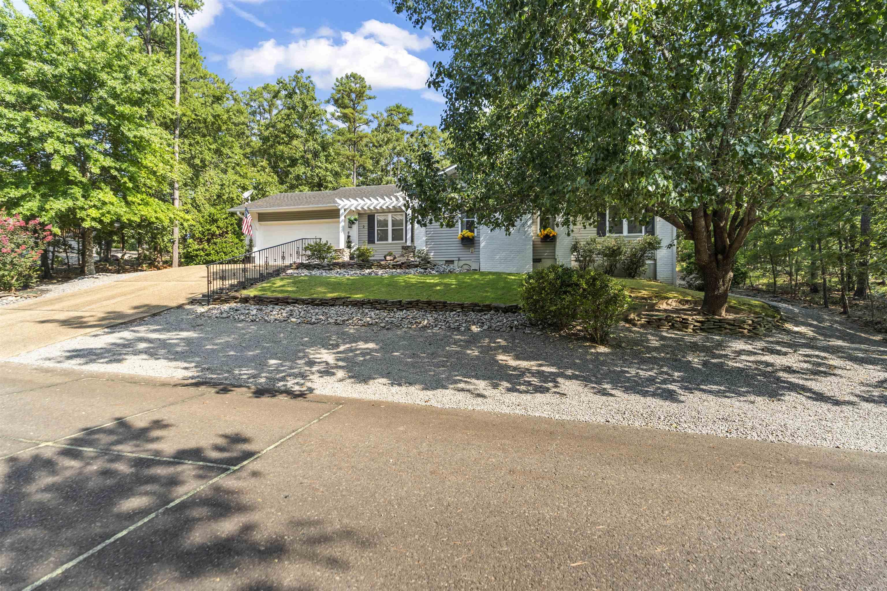 Cresta - Residential