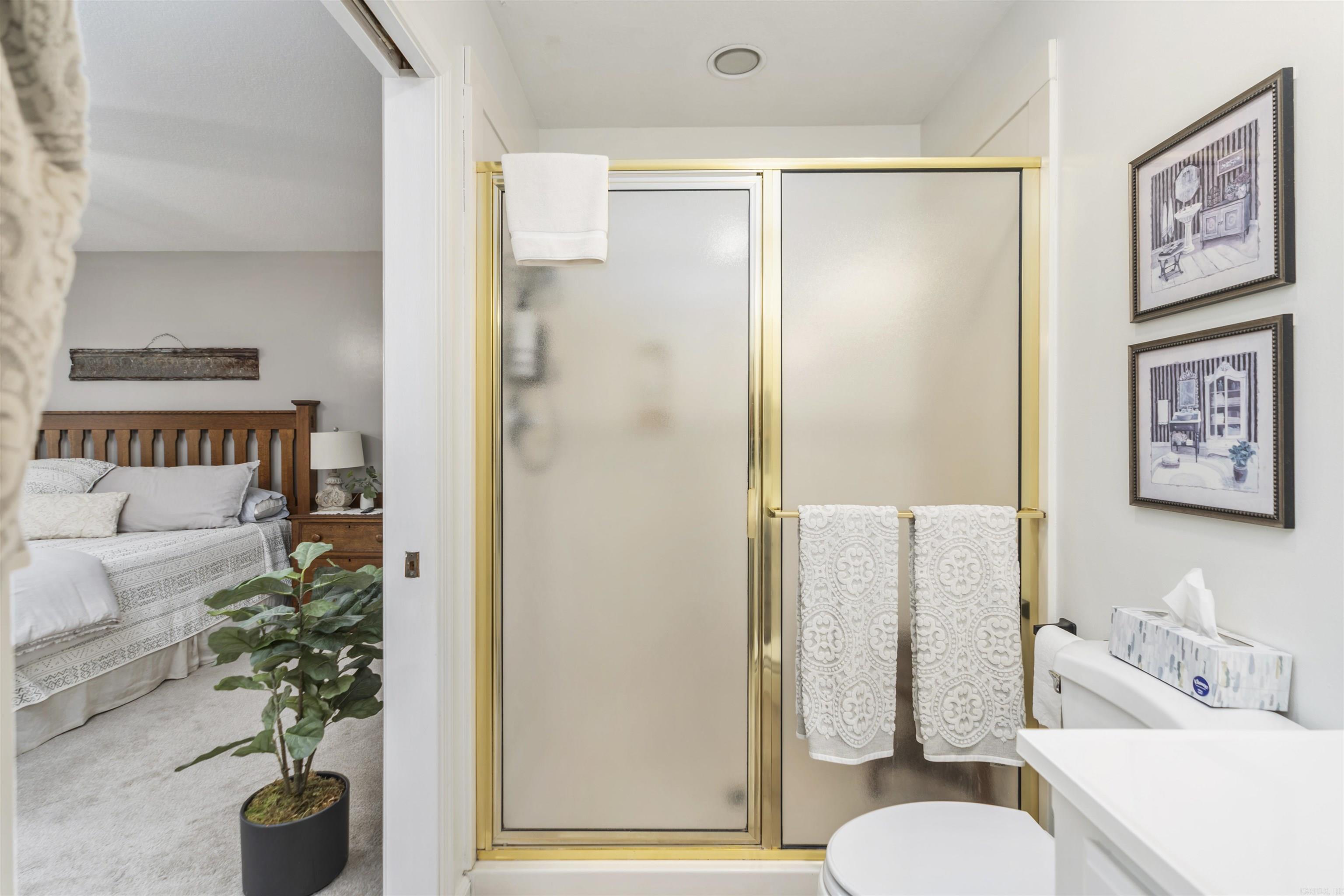 Cresta - Residential