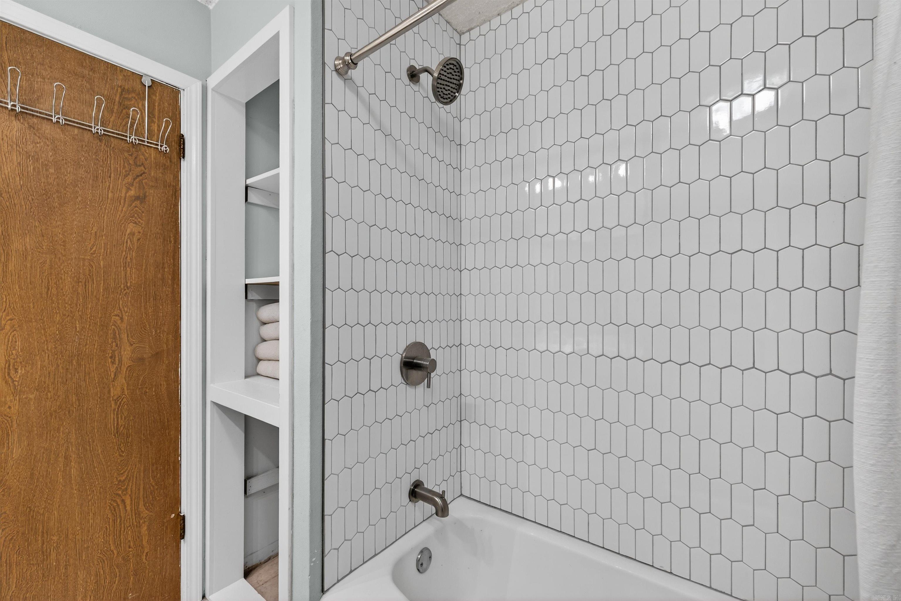 RANDOM OAKS VLY TO COOK MTN VG - Residential