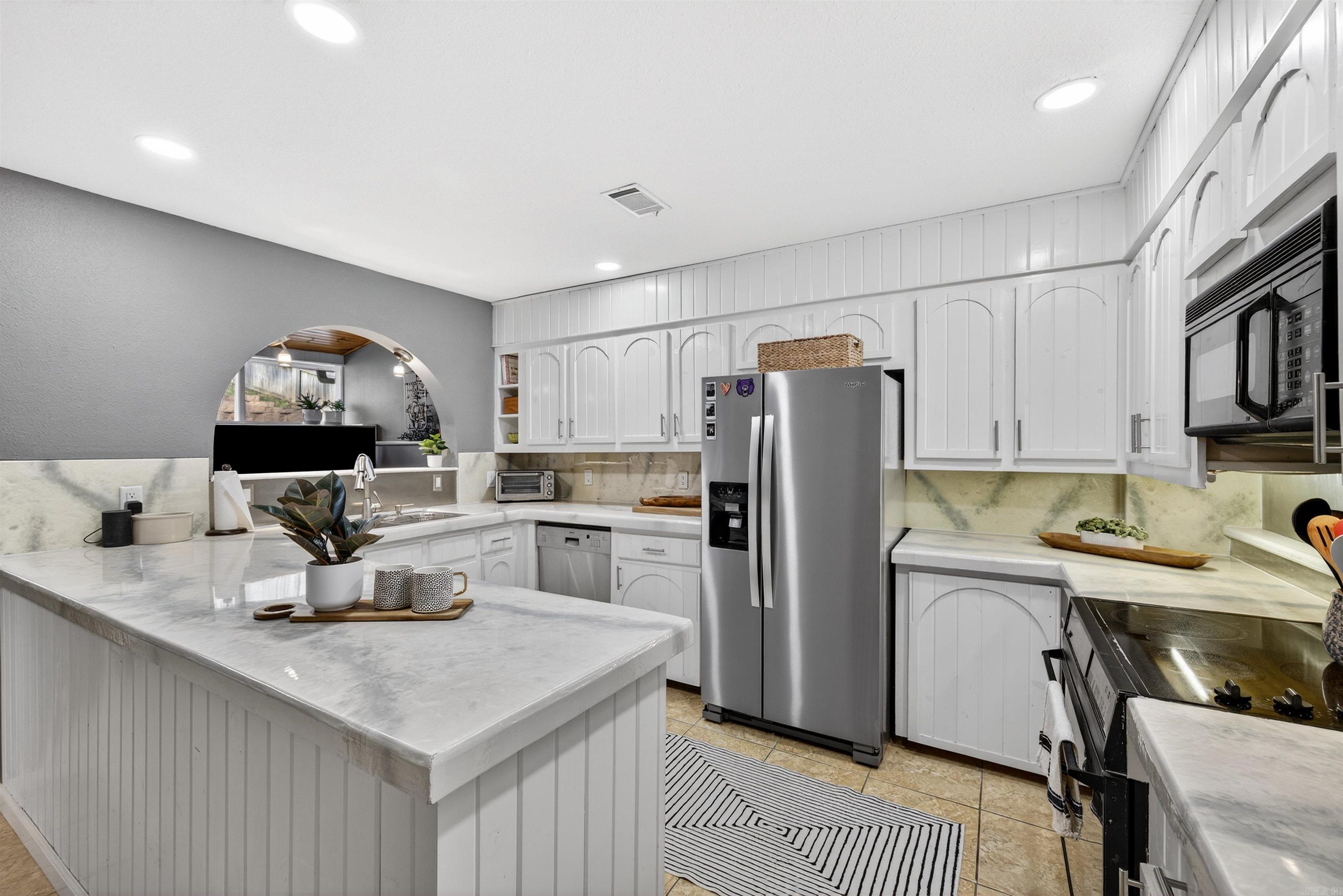 RANDOM OAKS VLY TO COOK MTN VG - Residential