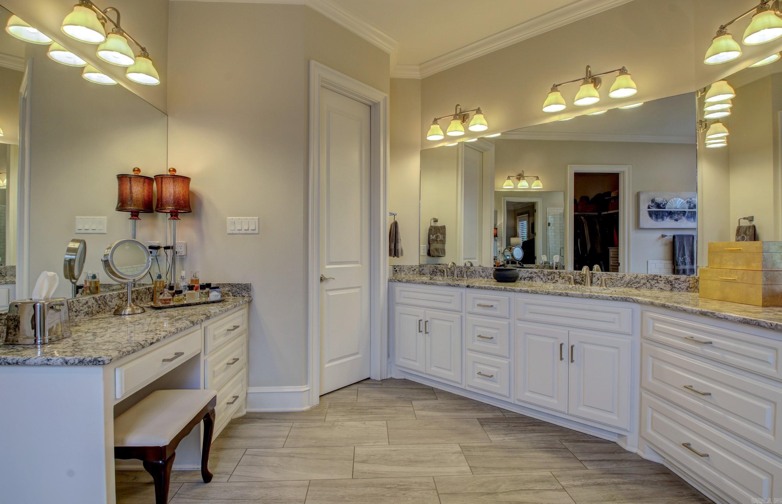 WESTSHORE ADDN HURRICANE LAKE ES - Residential