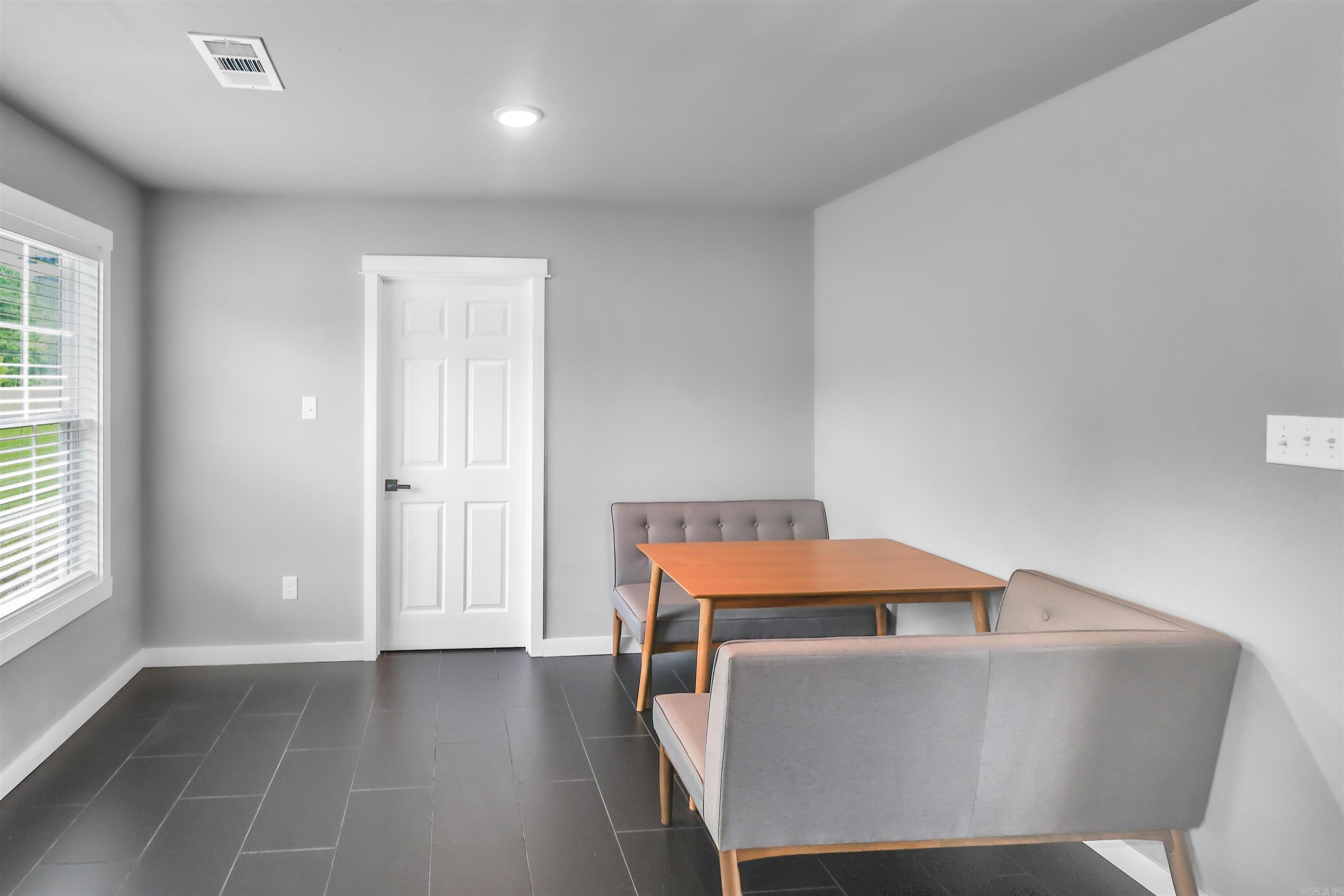 REVAS RETREAT - Residential