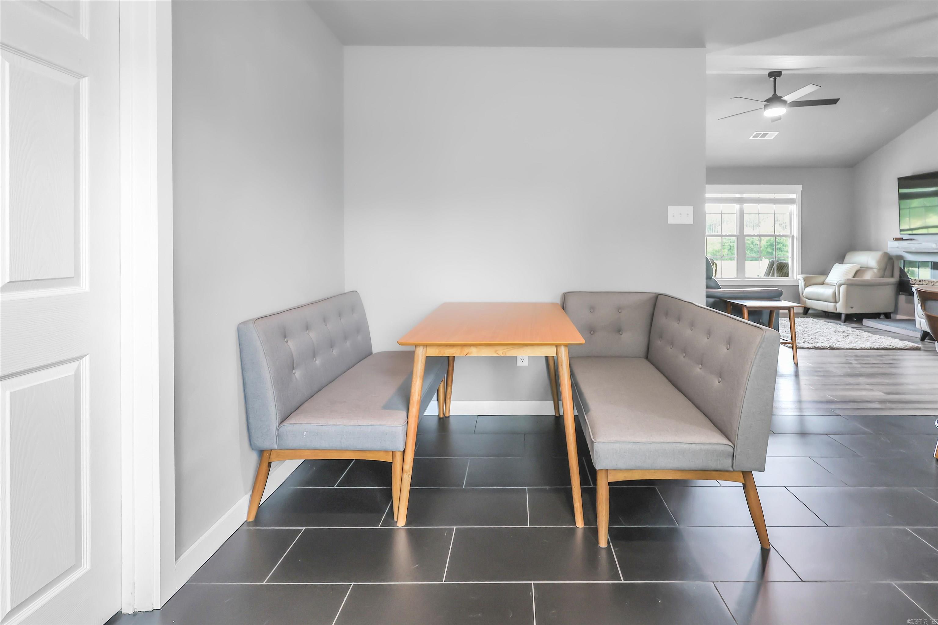 REVAS RETREAT - Residential