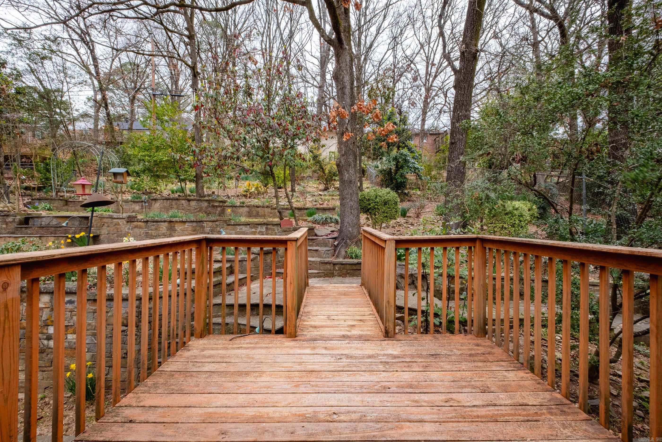 SHANNON HILLS EAST - Residential