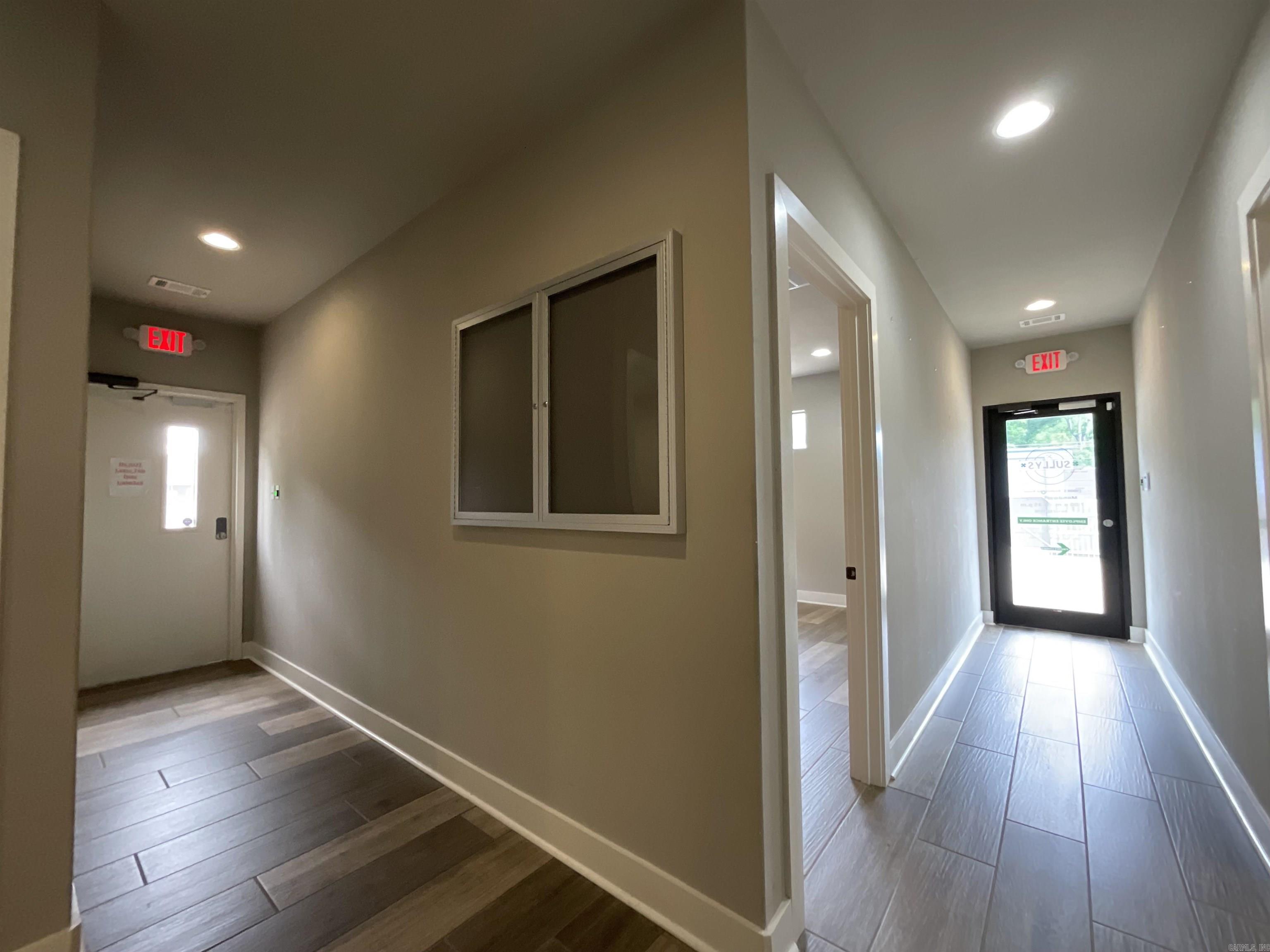 Metropolitan Commercial Estate - Commercial Sale