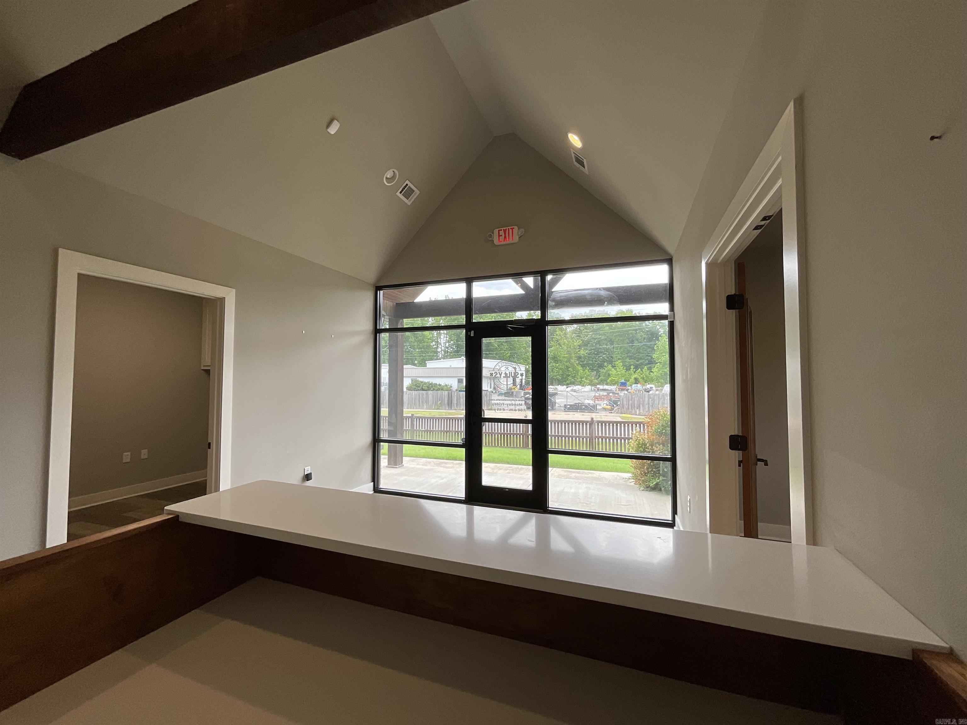 Metropolitan Commercial Estate - Commercial Sale