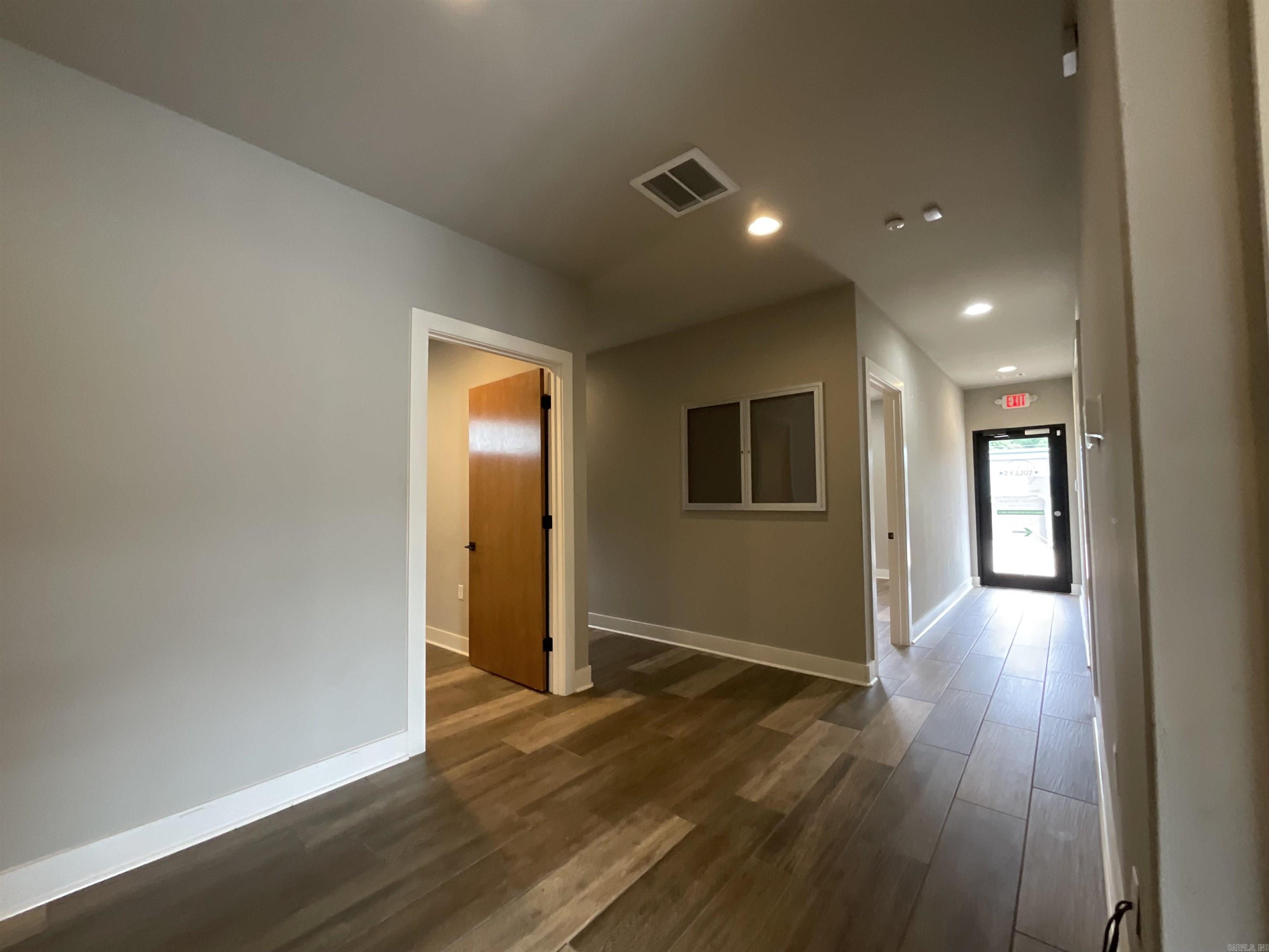 Metropolitan Commercial Estate - Commercial Sale